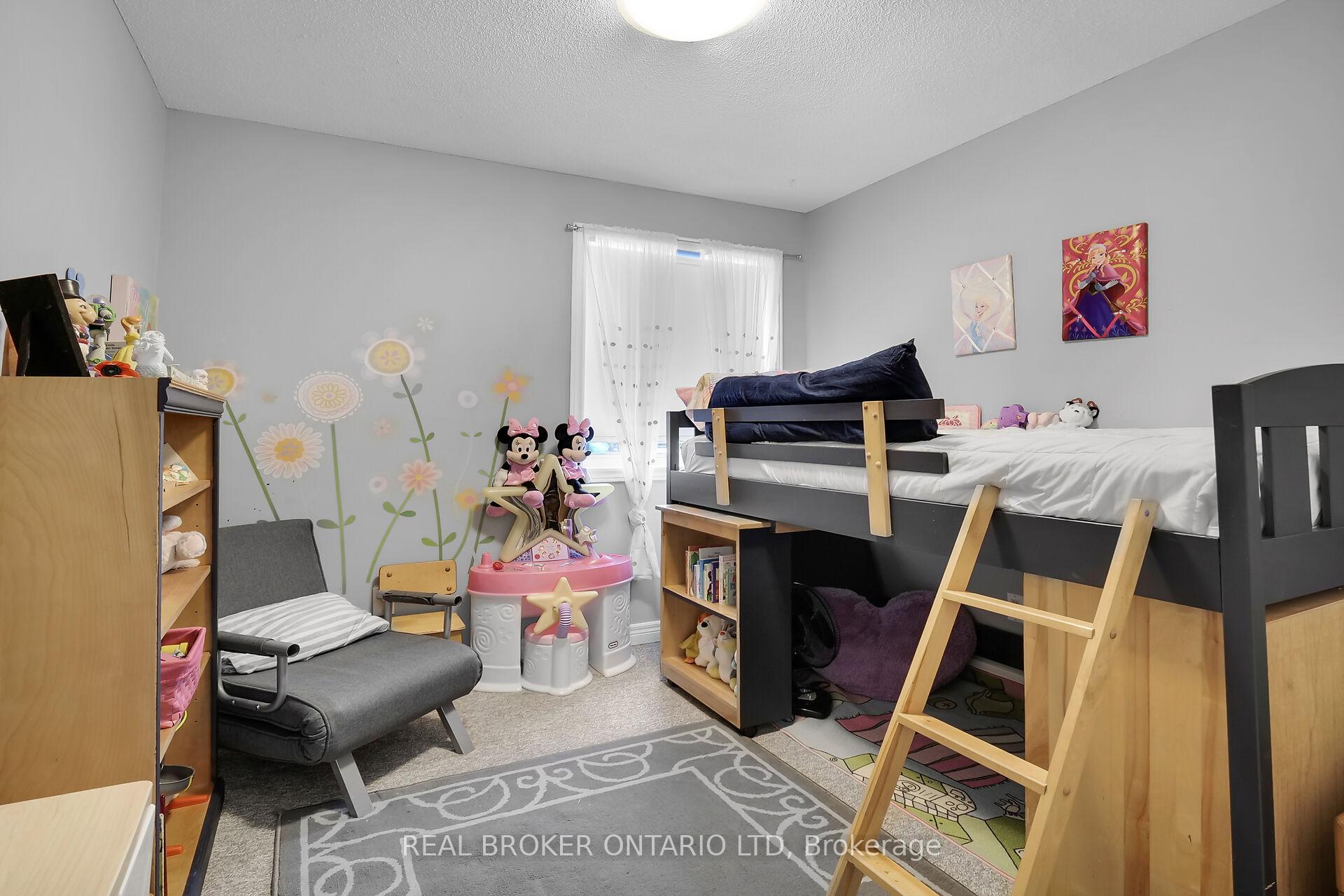 Photo 25 of 301&303 Frances Street, Central Elgin, Rural Central Elgin — HOMEH