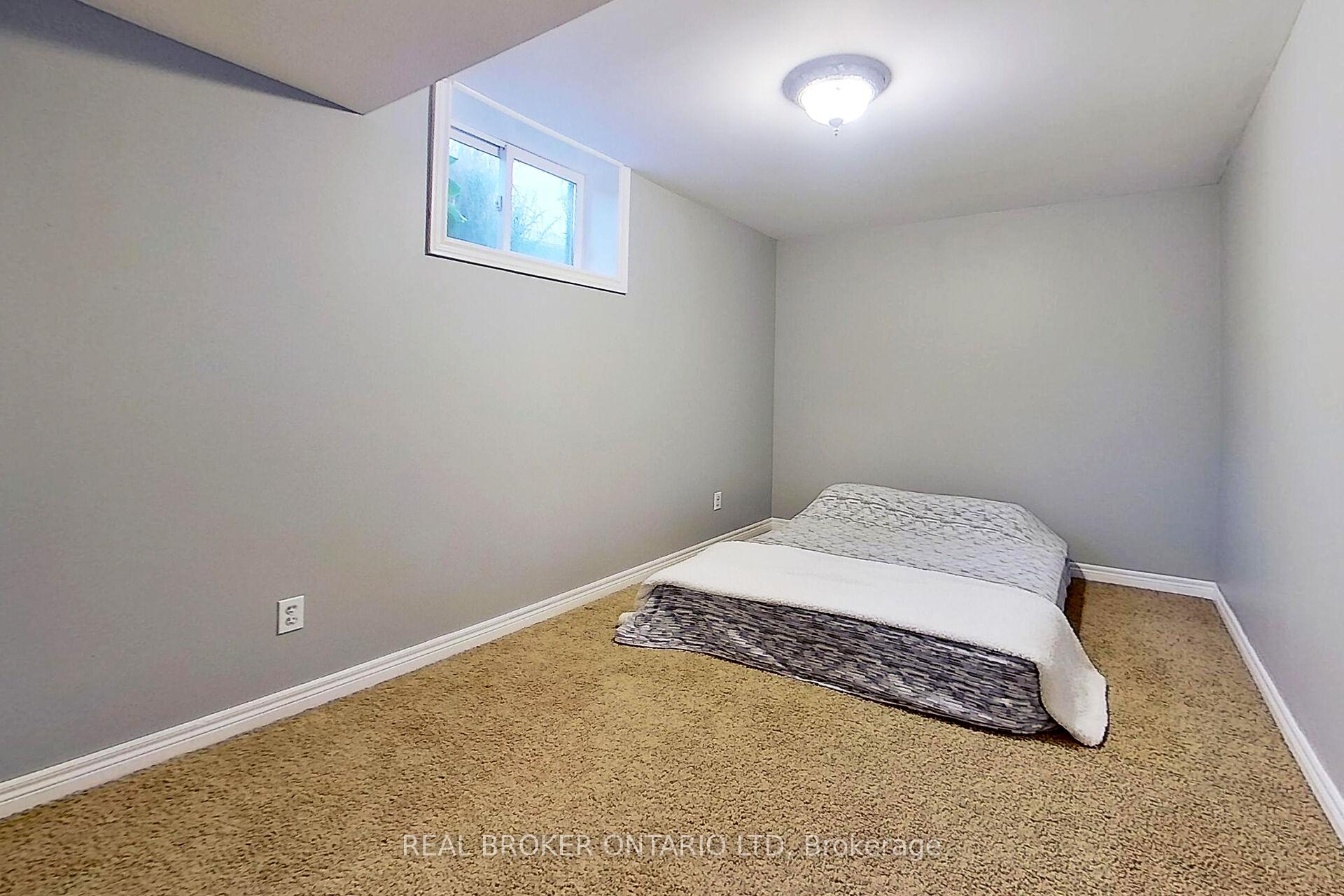 Photo 33 of 301&303 Frances Street, Central Elgin, Rural Central Elgin — HOMEH