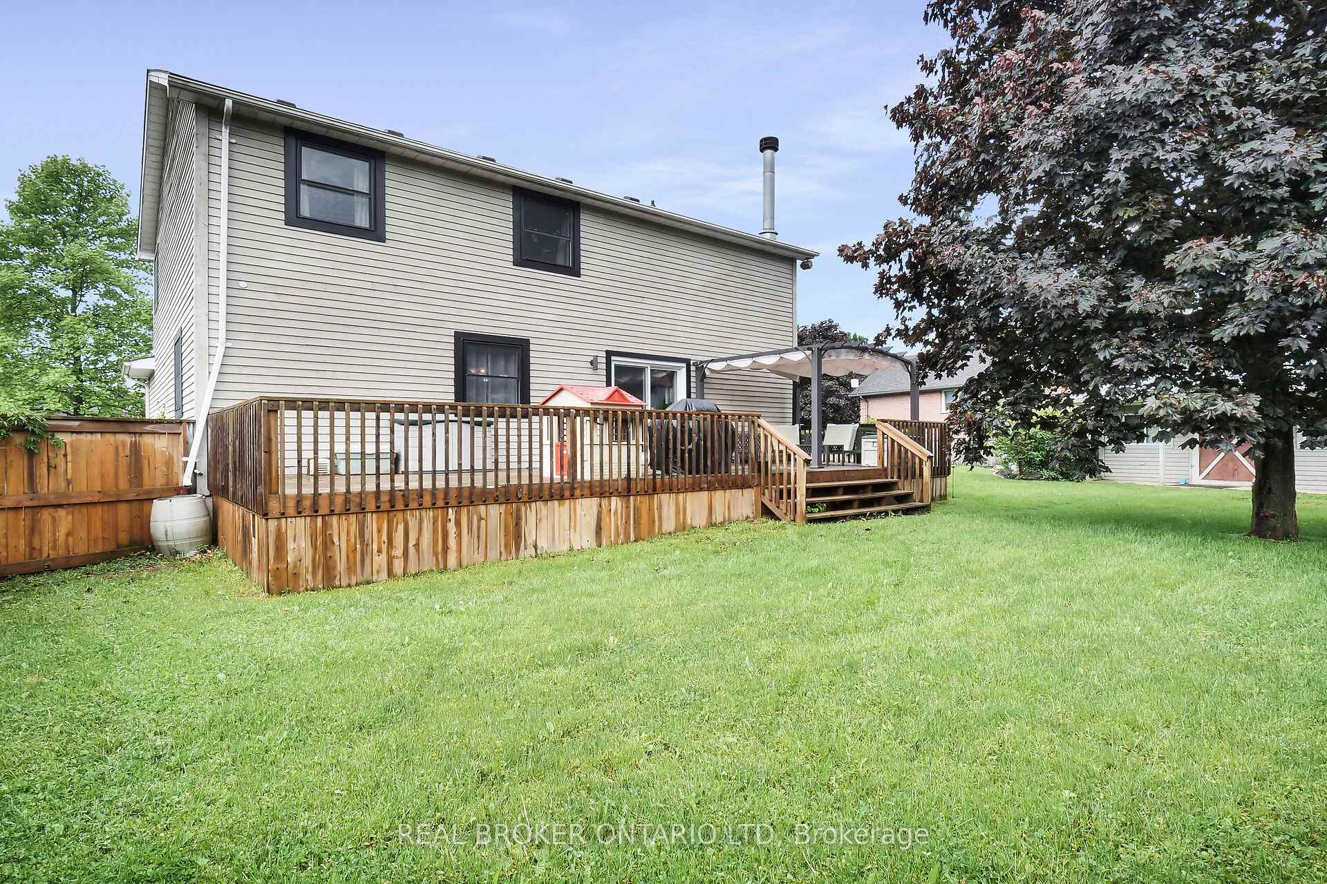 Photo 36 of 301&303 Frances Street, Central Elgin, Rural Central Elgin — HOMEH