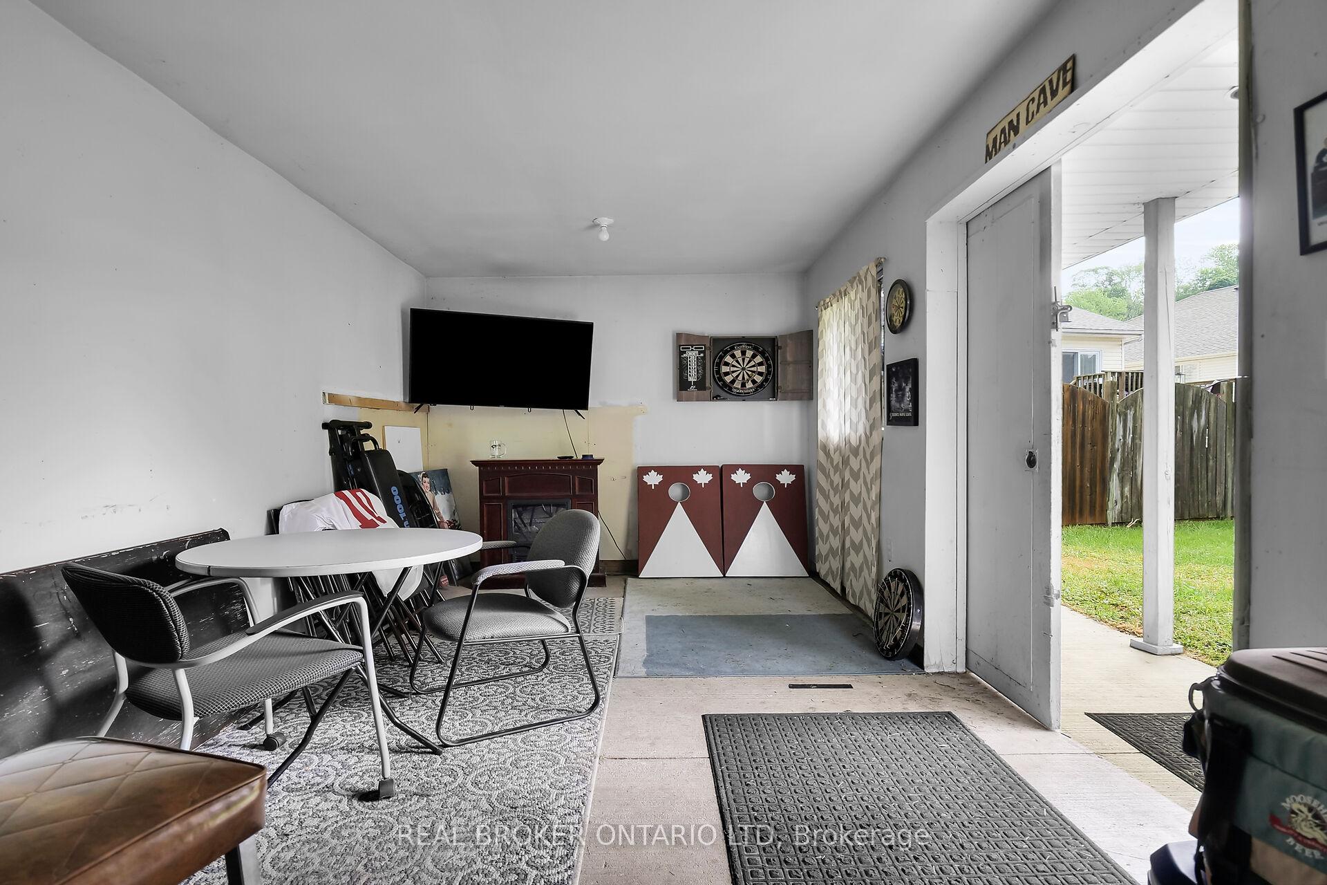 Photo 39 of 301&303 Frances Street, Central Elgin, Rural Central Elgin — HOMEH