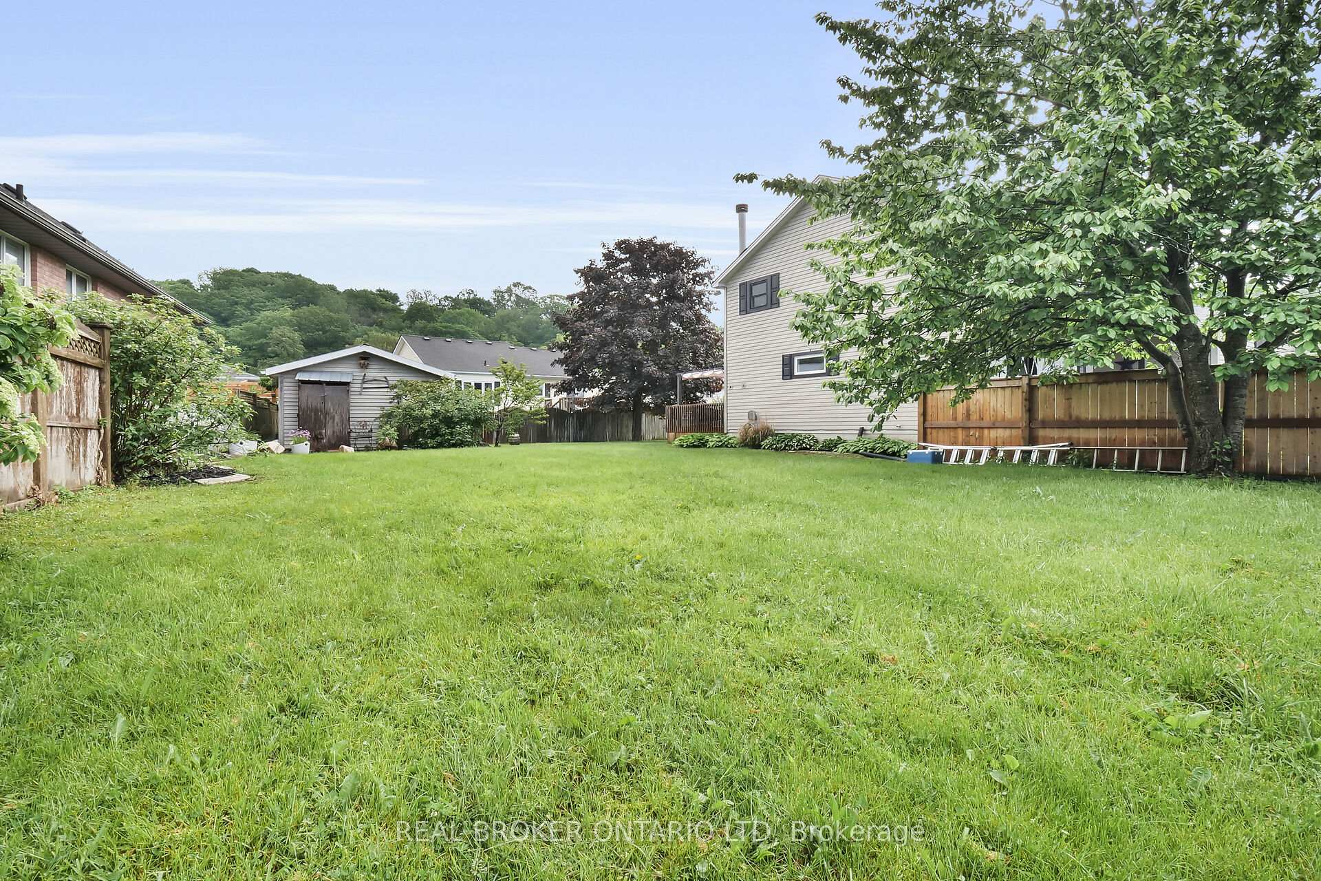 Photo 45 of 301&303 Frances Street, Central Elgin, Rural Central Elgin — HOMEH