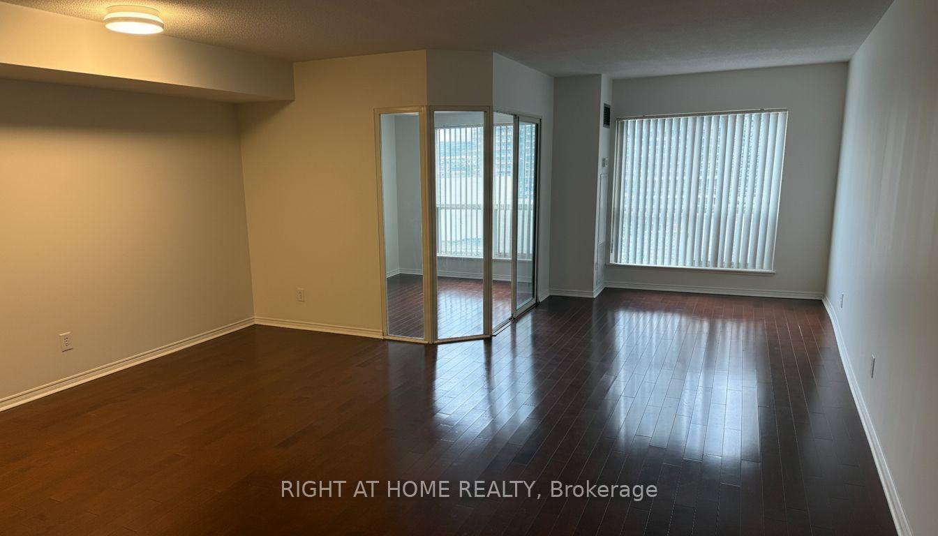Photo 2 of Unit 1101, 25 The Esplanade, Toronto, Waterfront Communities — HOMEH