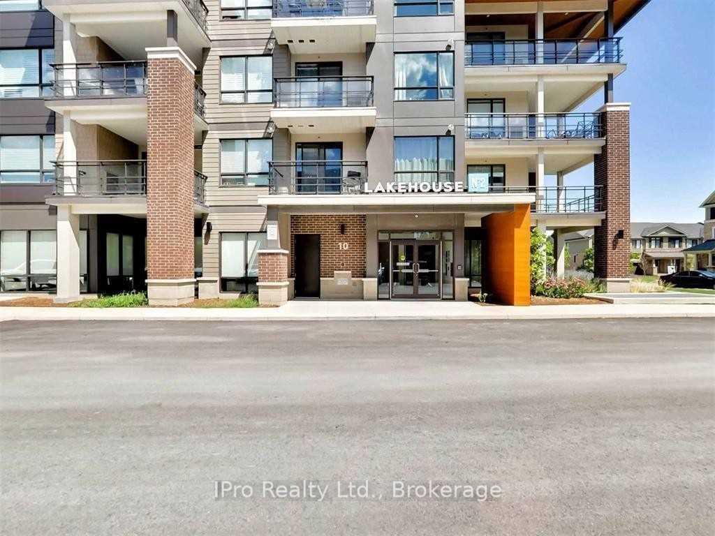 Front of Unit 415, 10 Esplanade Lane