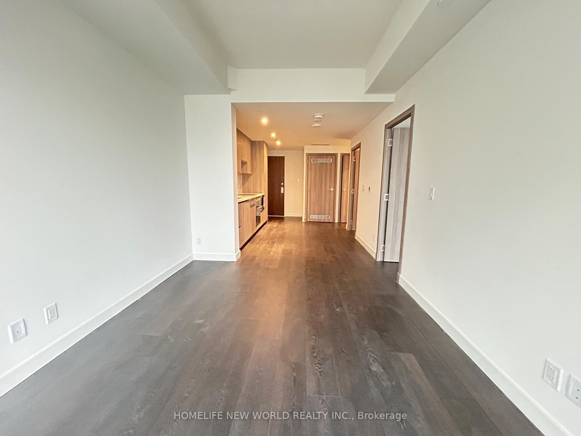 Photo 4 of Unit 201, 25 Mcmahon Drive, North York, Bayview Village — HOMEH