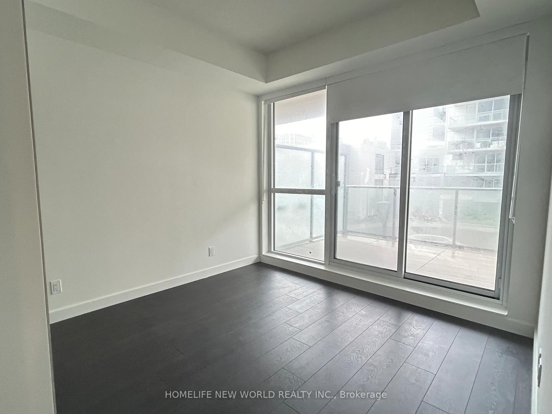 Photo 6 of Unit 201, 25 Mcmahon Drive, North York, Bayview Village — HOMEH
