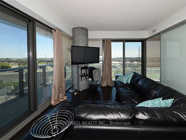 Photo 7 of Unit 507, 390 Cherry Street, Toronto, Waterfront Communities — HOMEH