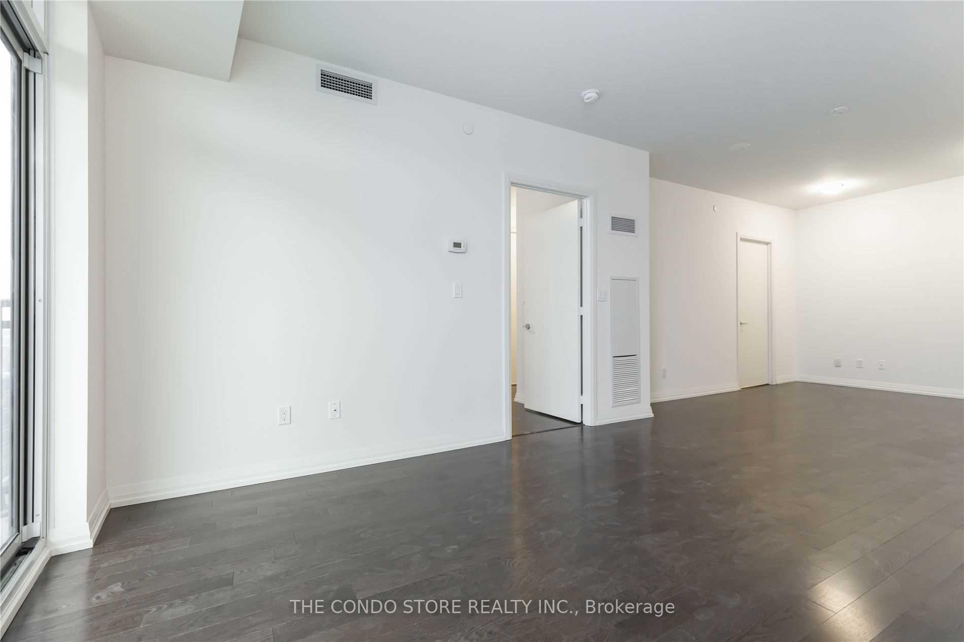Photo 6 of Unit 2107, 460 Adelaide Street E, Toronto, Moss Park — HOMEH