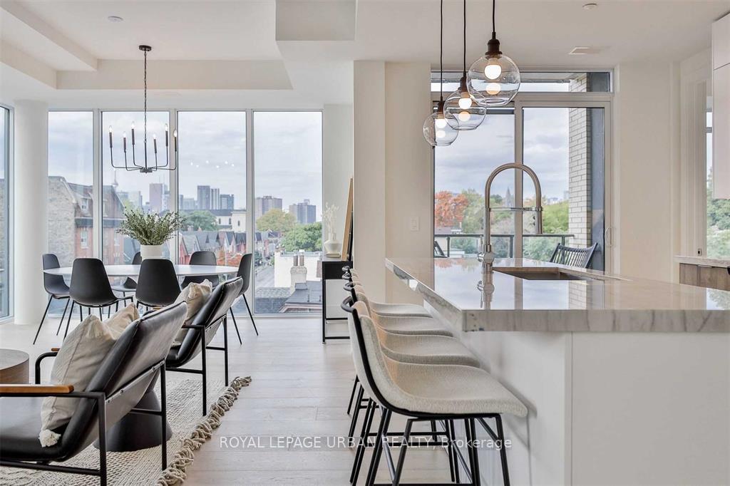 Photo 4 of Unit 402, 495 Logan Avenue, Toronto, North Riverdale — HOMEH