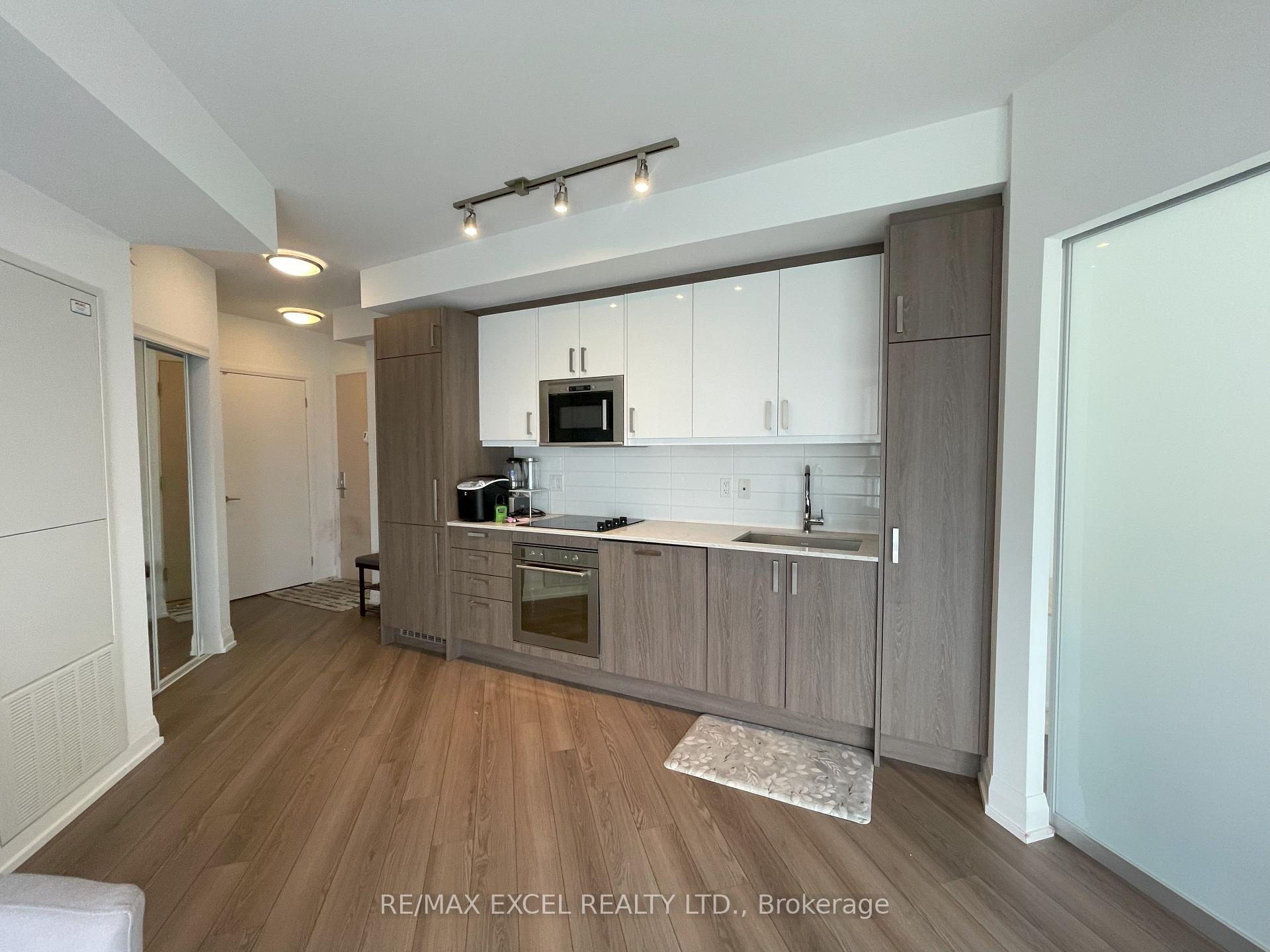 Photo 6 of Unit 3502, 77 Mutual Street, Toronto, Church-Yonge Corridor — HOMEH