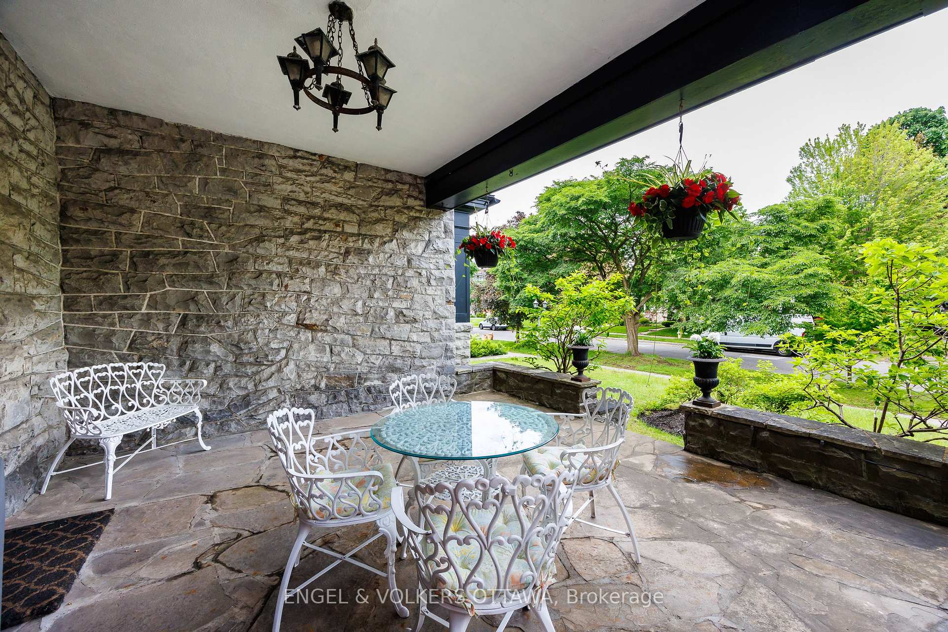 Photo 5 of 290 Clemow Avenue, Ottawa, Glebe — HOMEH