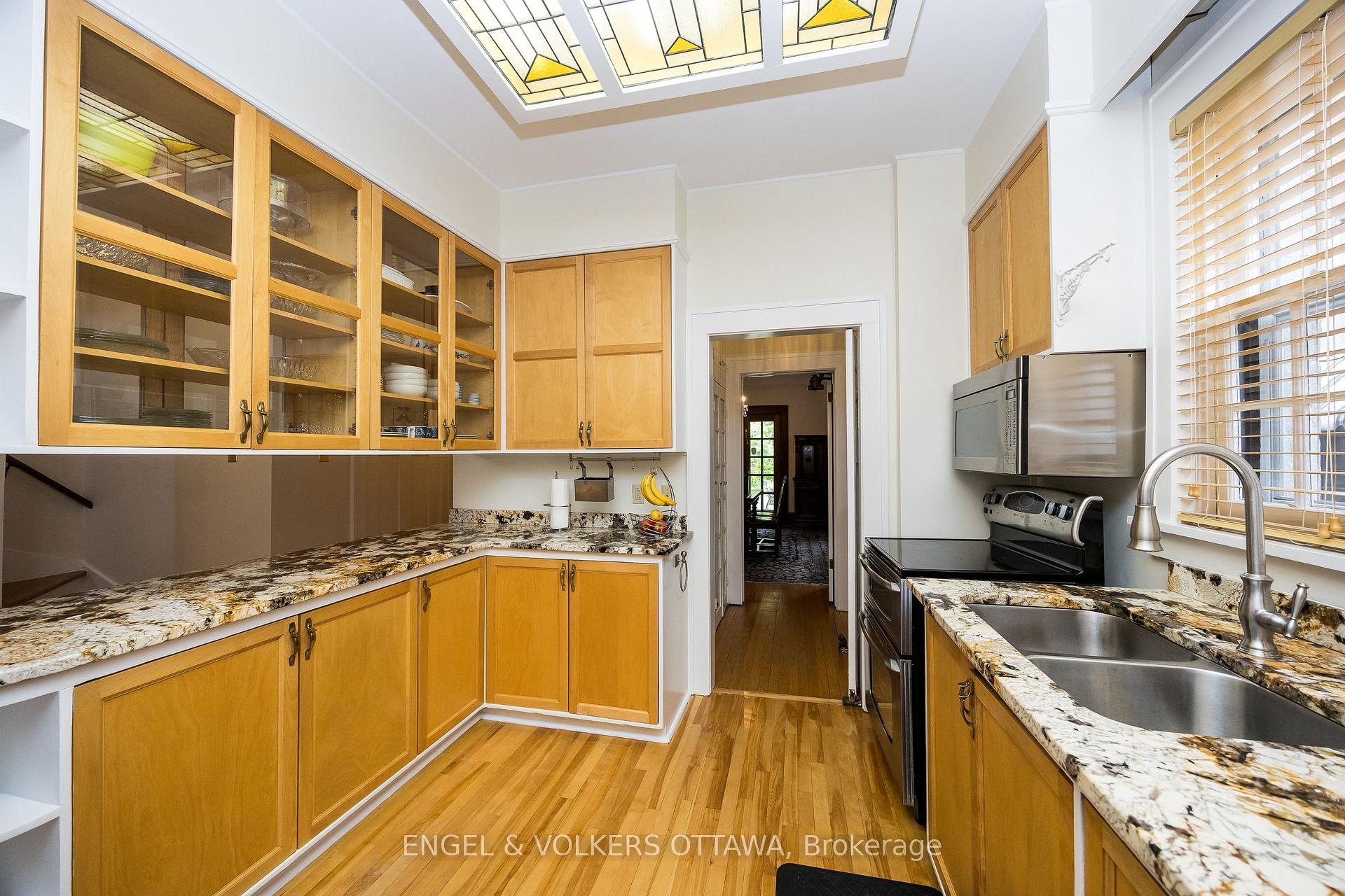 Photo 14 of 290 Clemow Avenue, Ottawa, Glebe — HOMEH