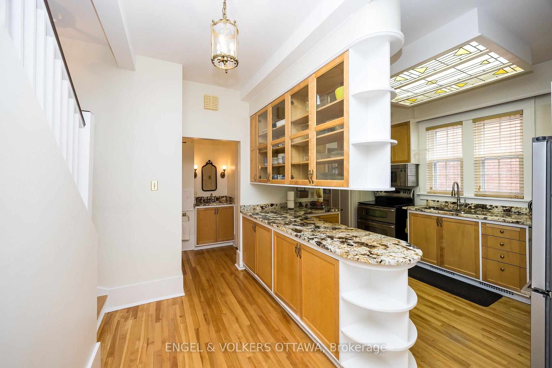 Photo 15 of 290 Clemow Avenue, Ottawa, Glebe — HOMEH