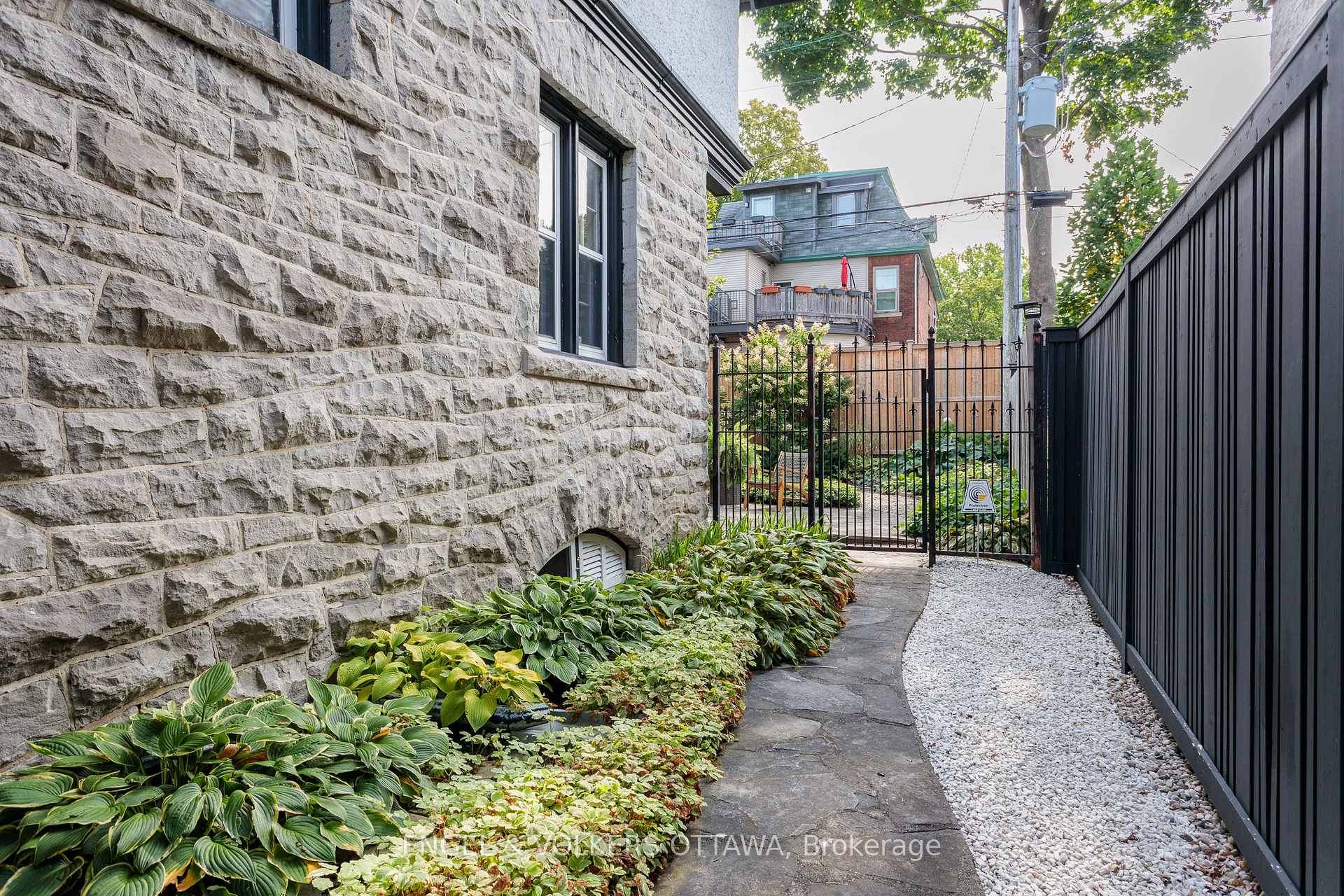 Photo 42 of 290 Clemow Avenue, Ottawa, Glebe — HOMEH