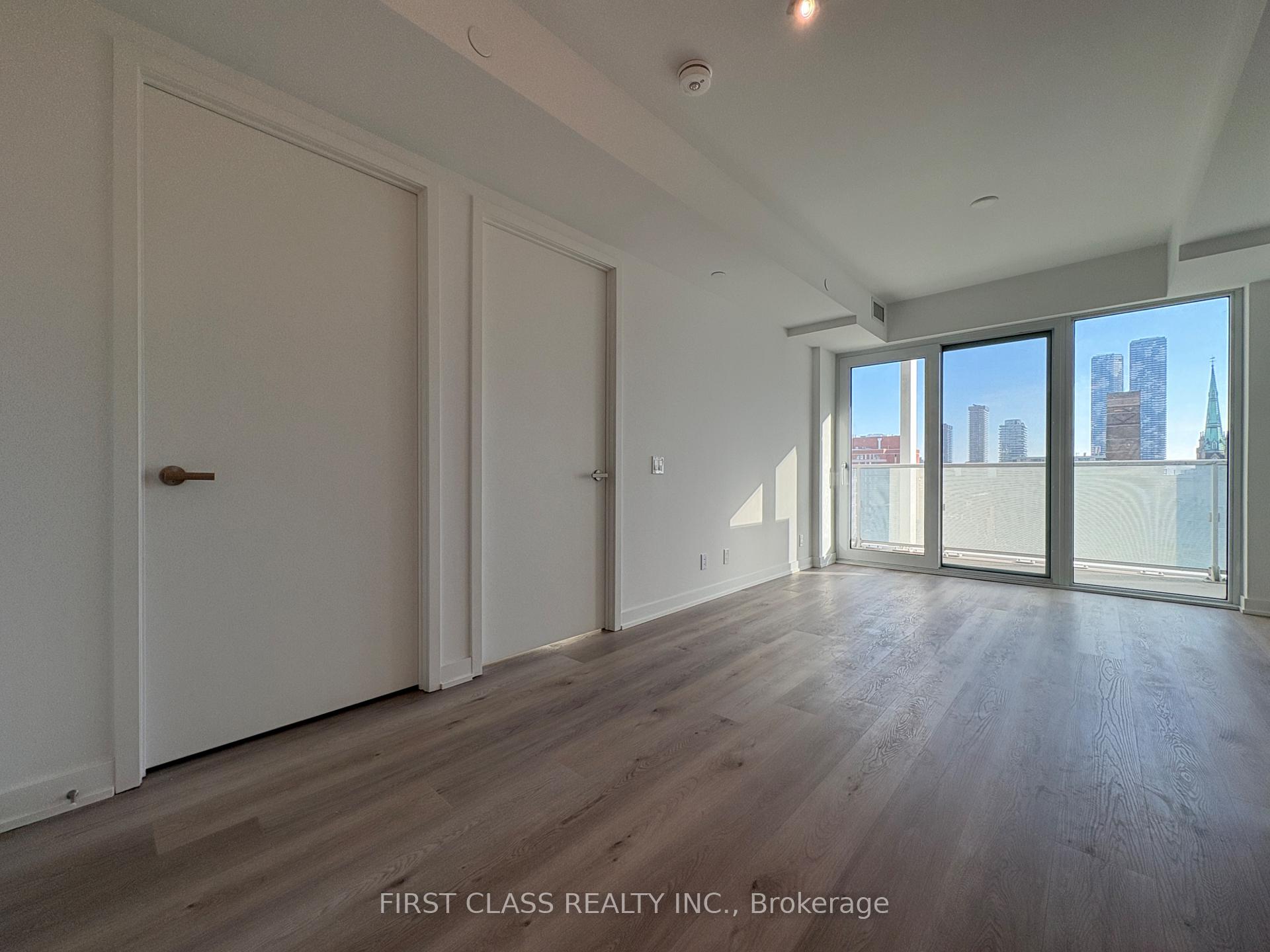 Photo 6 of Unit 806, 88 Queen Street E, Toronto, Church-Yonge Corridor — HOMEH