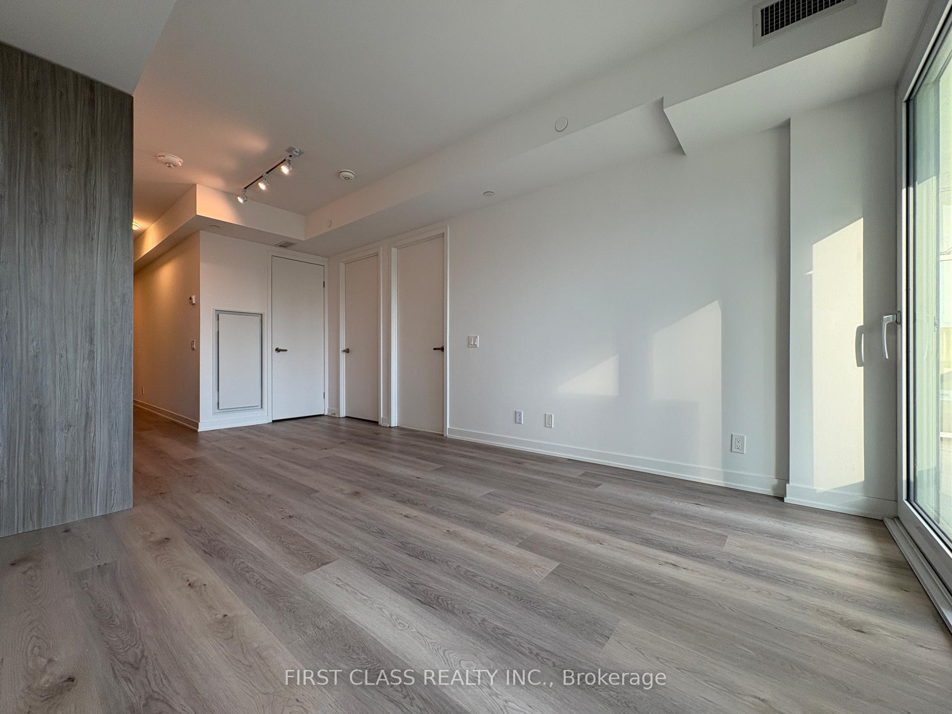 Photo 8 of Unit 806, 88 Queen Street E, Toronto, Church-Yonge Corridor — HOMEH