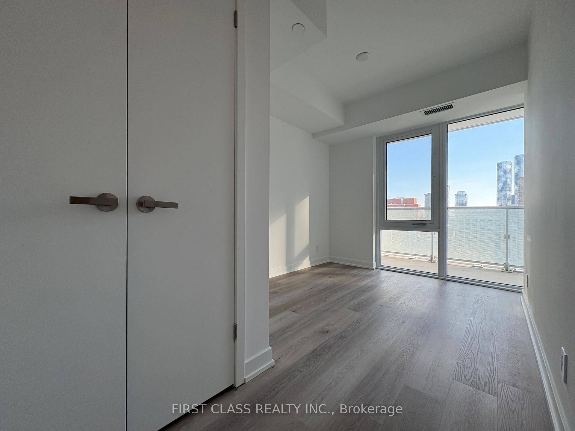 Photo 9 of Unit 806, 88 Queen Street E, Toronto, Church-Yonge Corridor — HOMEH