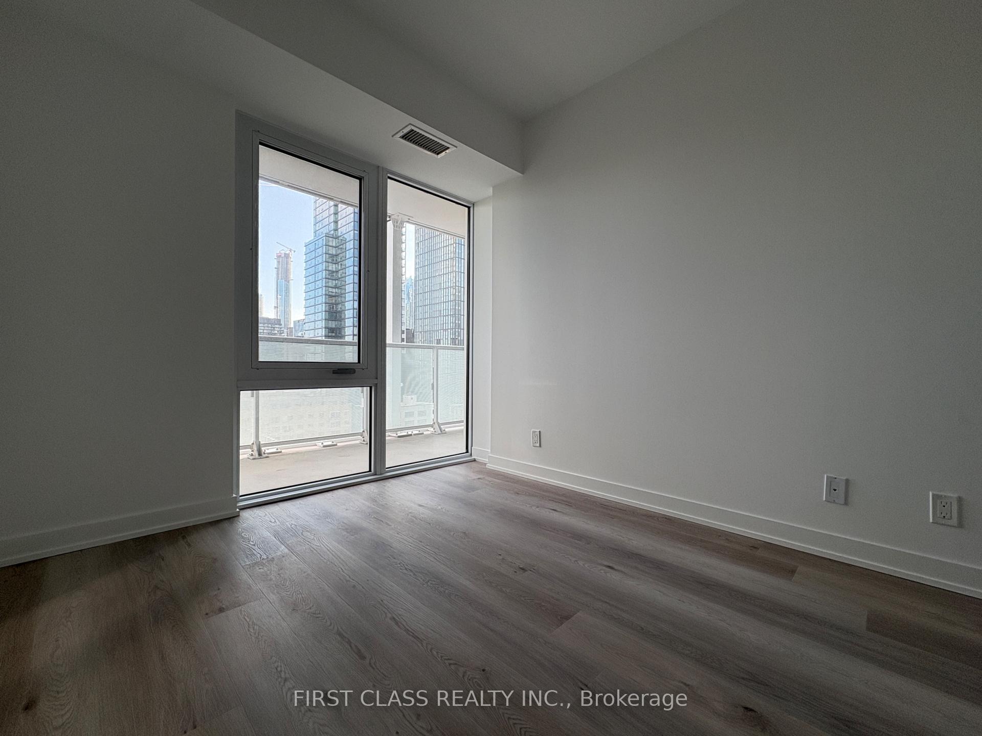 Photo 10 of Unit 806, 88 Queen Street E, Toronto, Church-Yonge Corridor — HOMEH