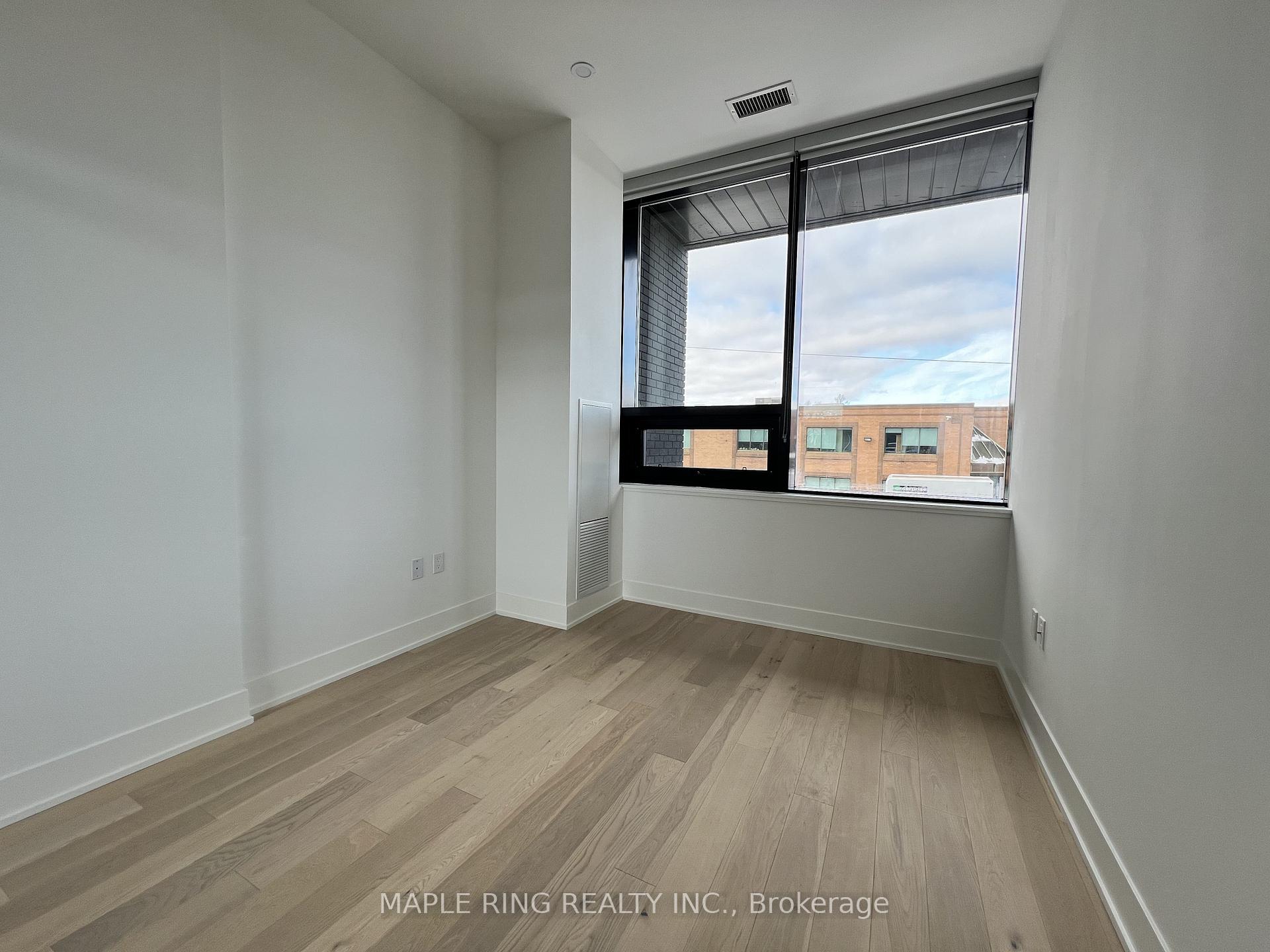 Photo 9 of Unit 102W, 2916 Highway 7 Road, Vaughan, Concord — HOMEH