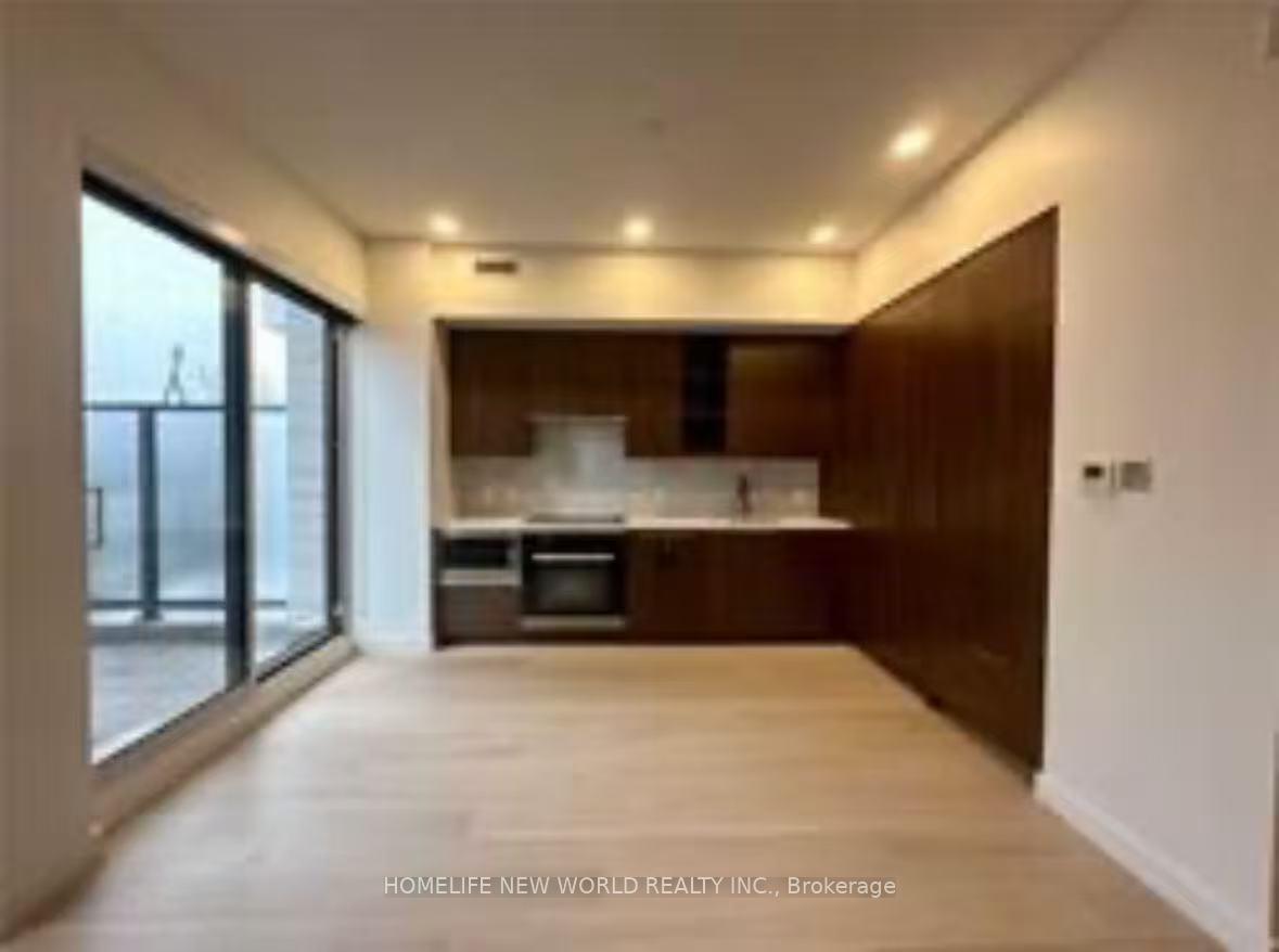 Photo 6 of Unit 206, 85 McMahon Drive W, North York, Bayview Village — HOMEH