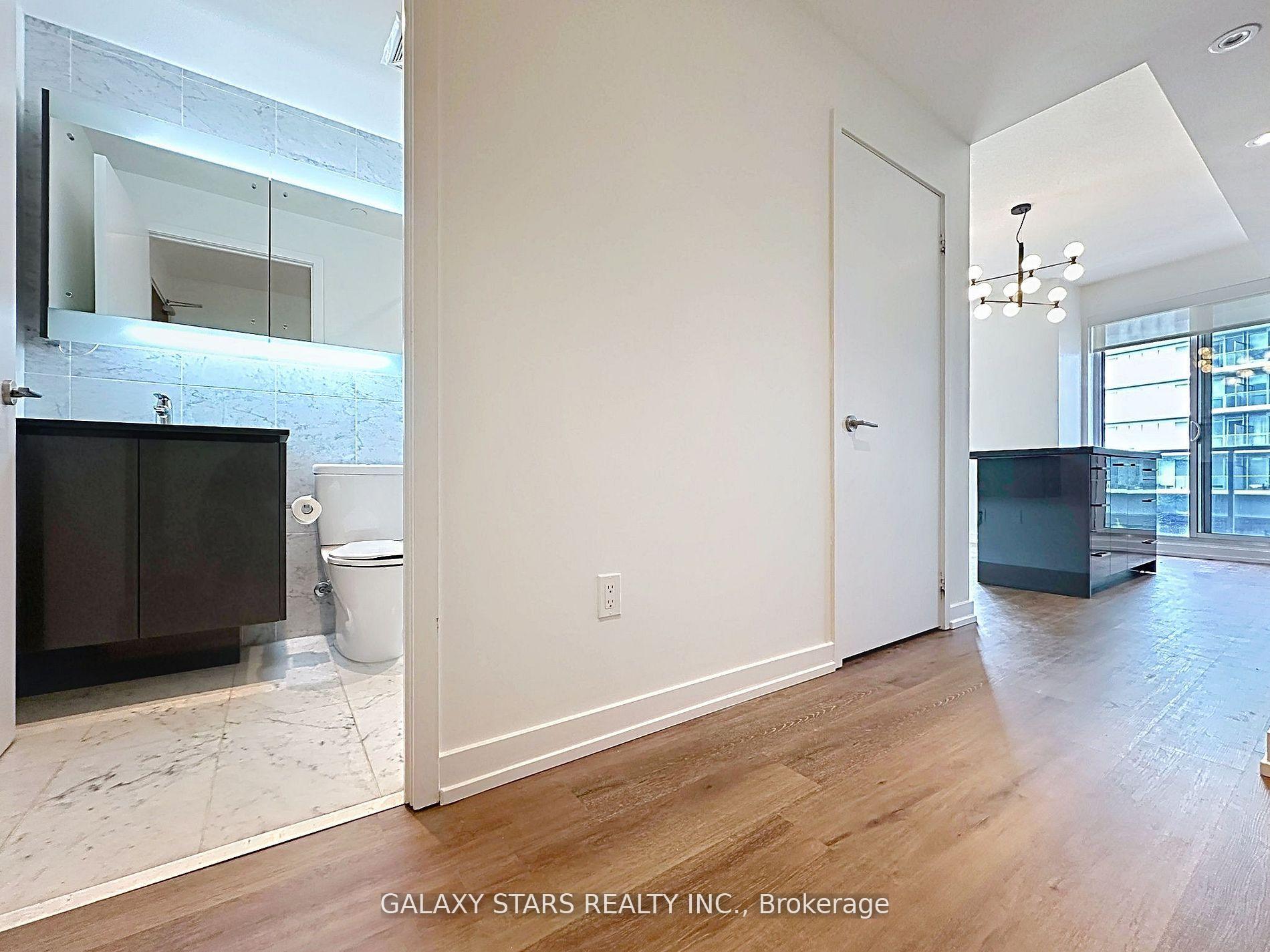 Photo 5 of Unit 203, 117 McMahon Drive, North York, Bayview Village — HOMEH