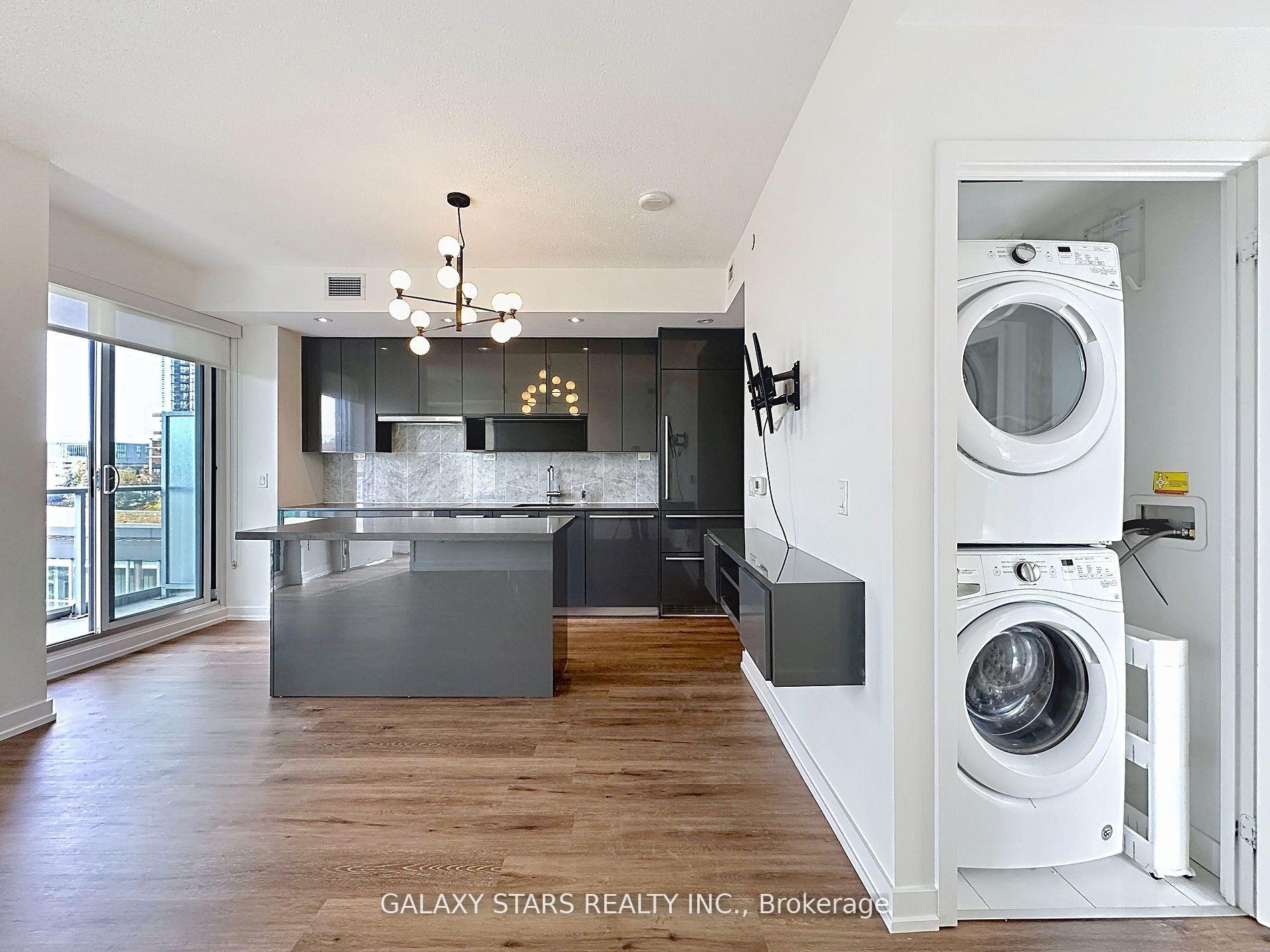 Photo 9 of Unit 203, 117 McMahon Drive, North York, Bayview Village — HOMEH