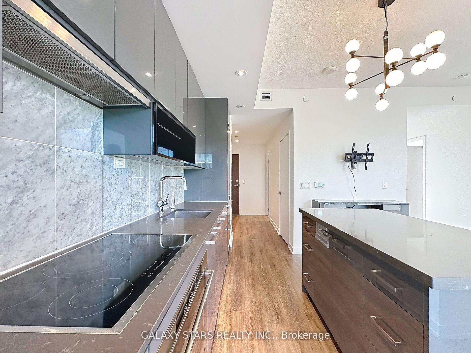Photo 15 of Unit 203, 117 McMahon Drive, North York, Bayview Village — HOMEH
