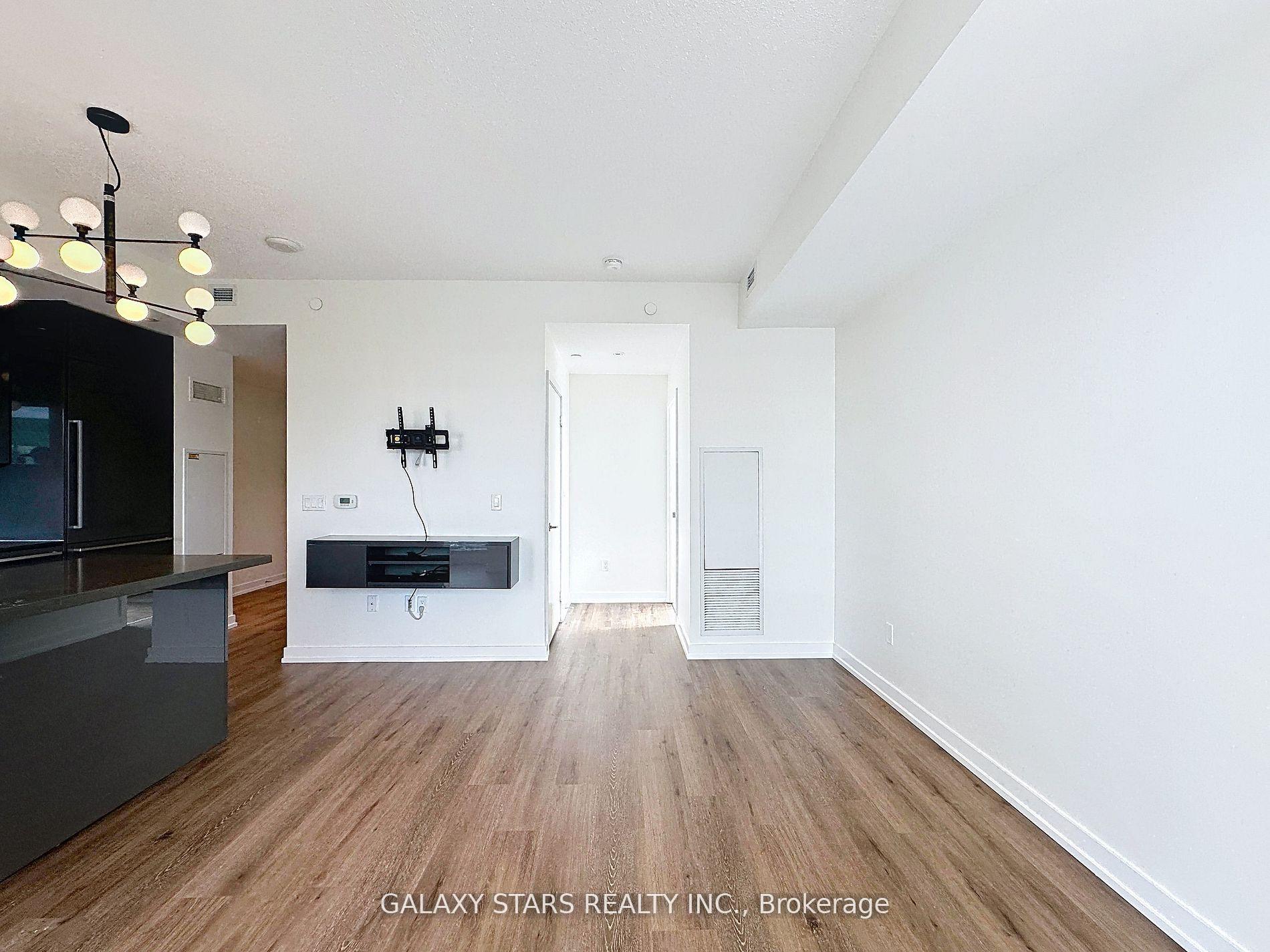 Photo 16 of Unit 203, 117 McMahon Drive, North York, Bayview Village — HOMEH