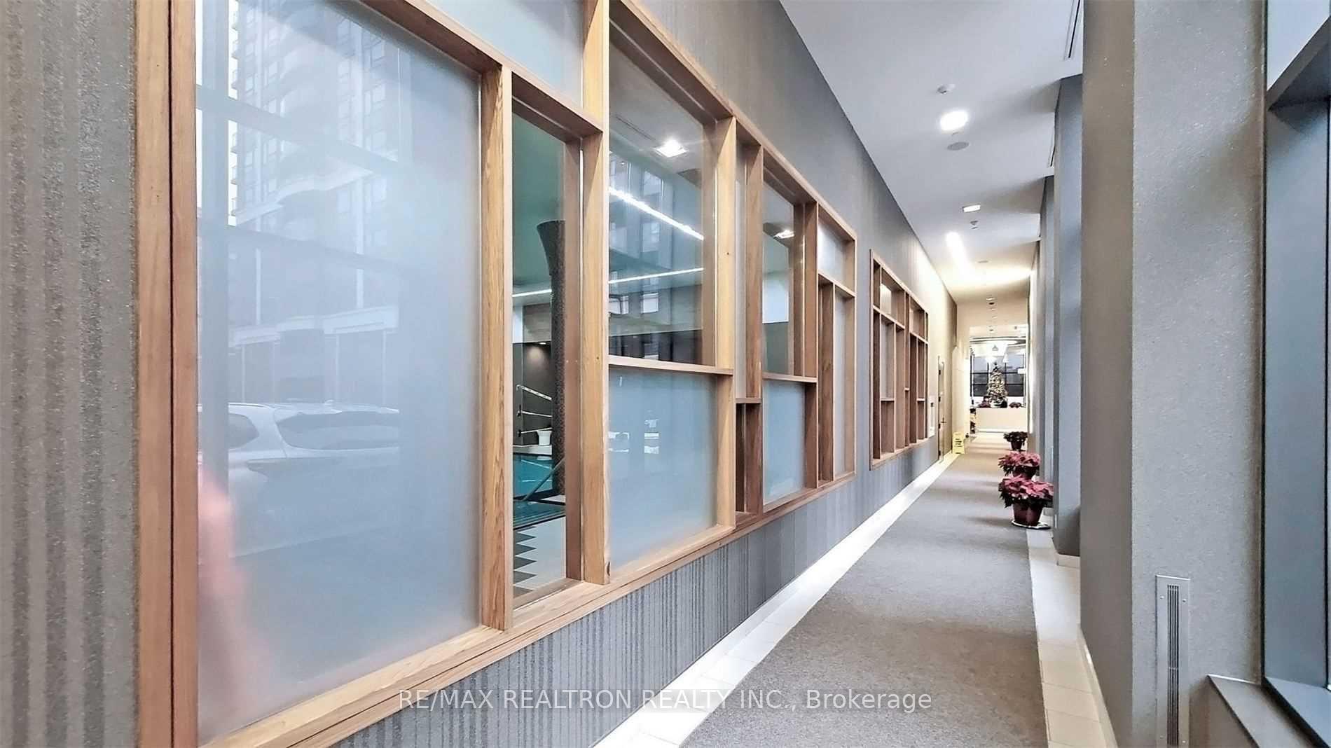 Photo 4 of Unit 902, 8200 Birchmount Road, Markham, Unionville — HOMEH