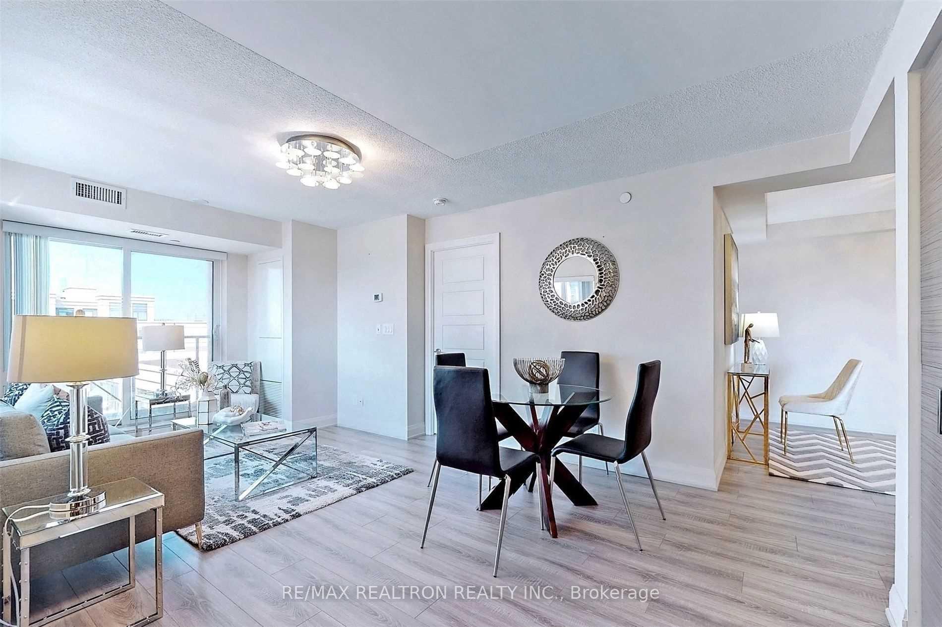 Photo 12 of Unit 902, 8200 Birchmount Road, Markham, Unionville — HOMEH