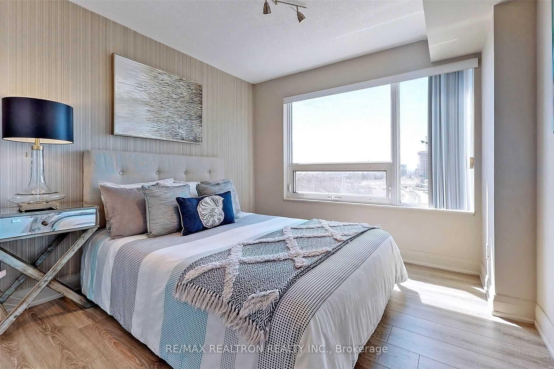 Photo 19 of Unit 902, 8200 Birchmount Road, Markham, Unionville — HOMEH