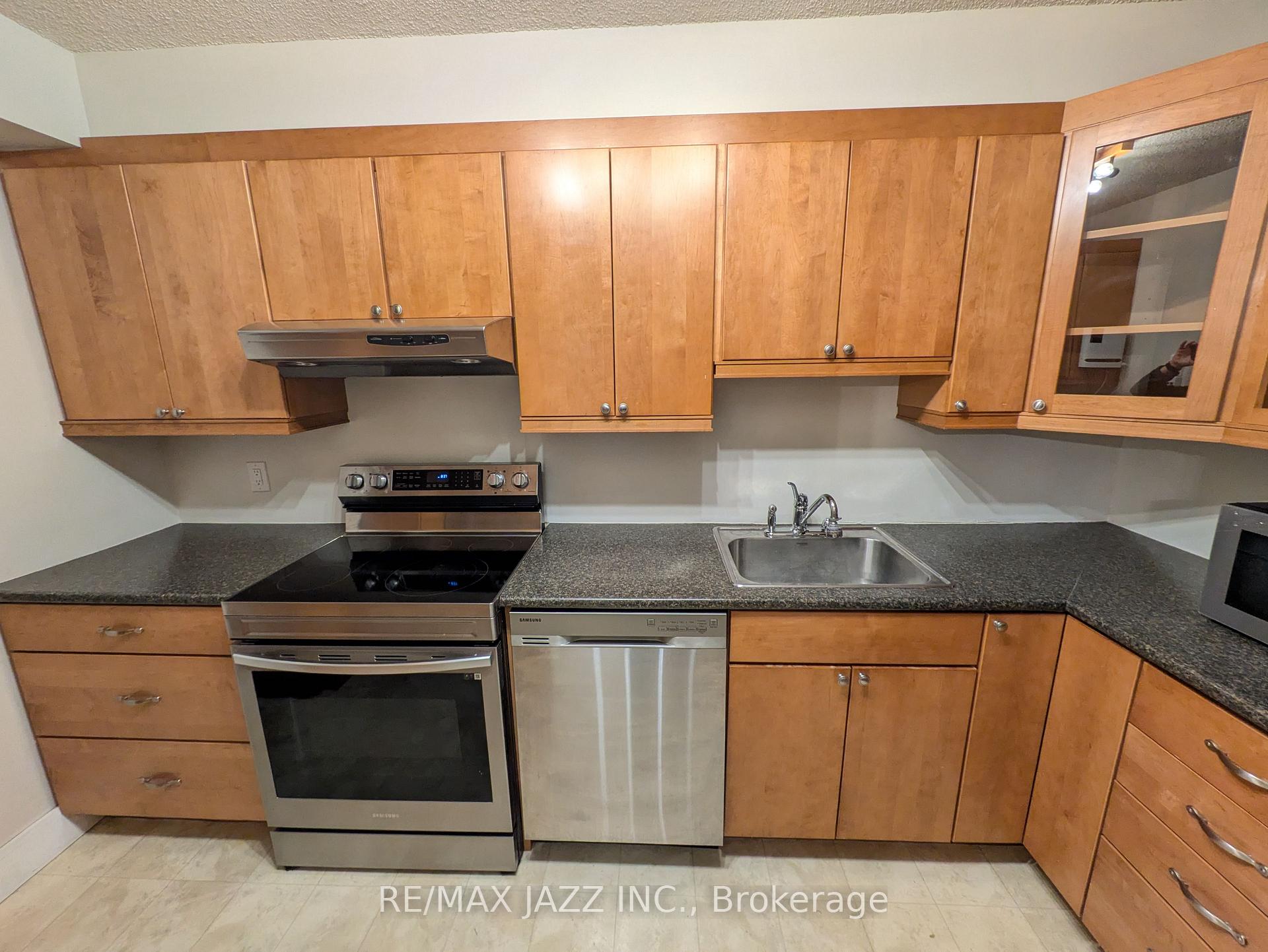 Photo 8 of Unit 710, 55 William Street E, Oshawa, O'Neill — HOMEH