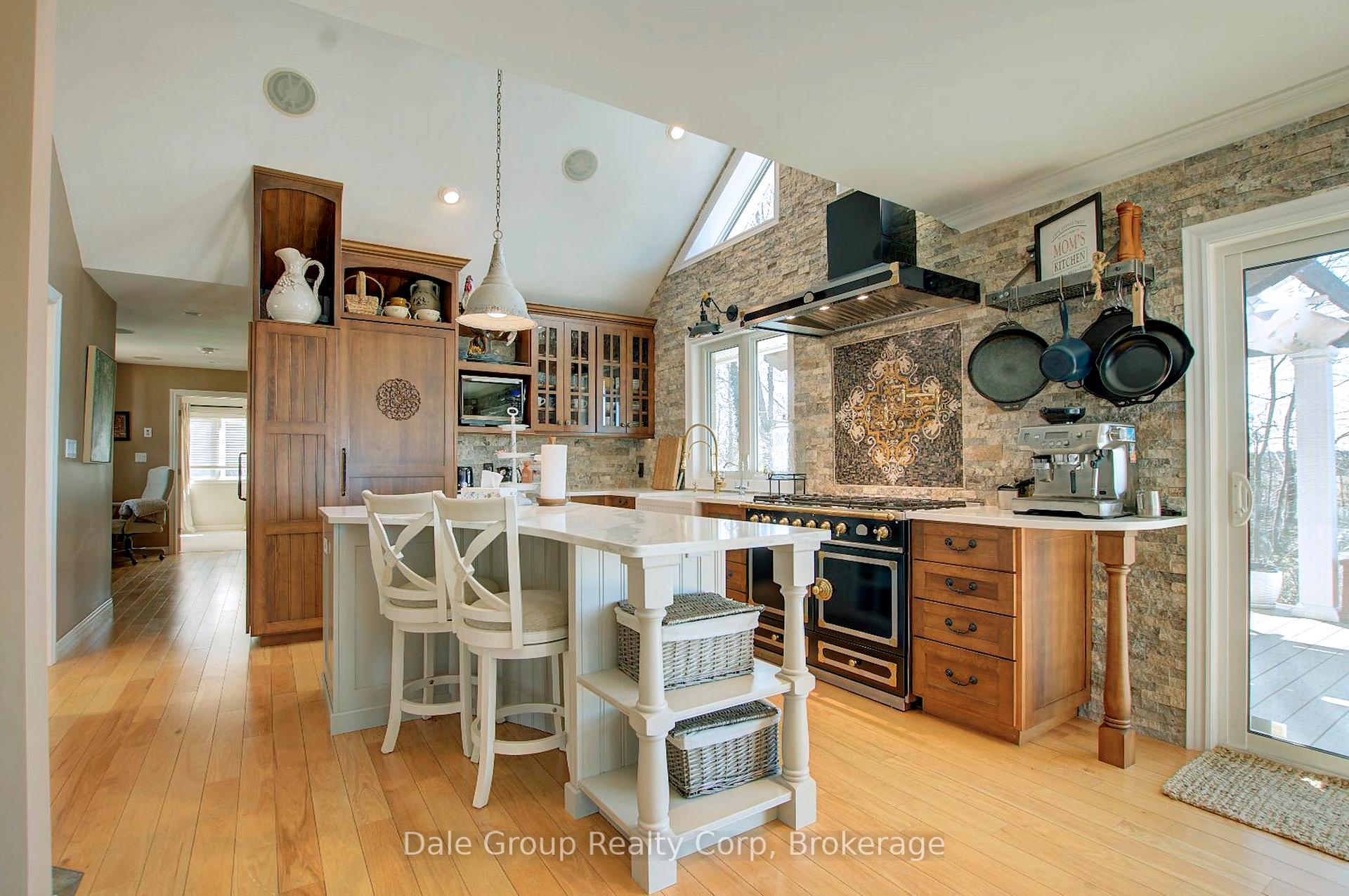 Photo 4 of 23 Andrew Crescent, Goderich, Goderich (Town) — HOMEH