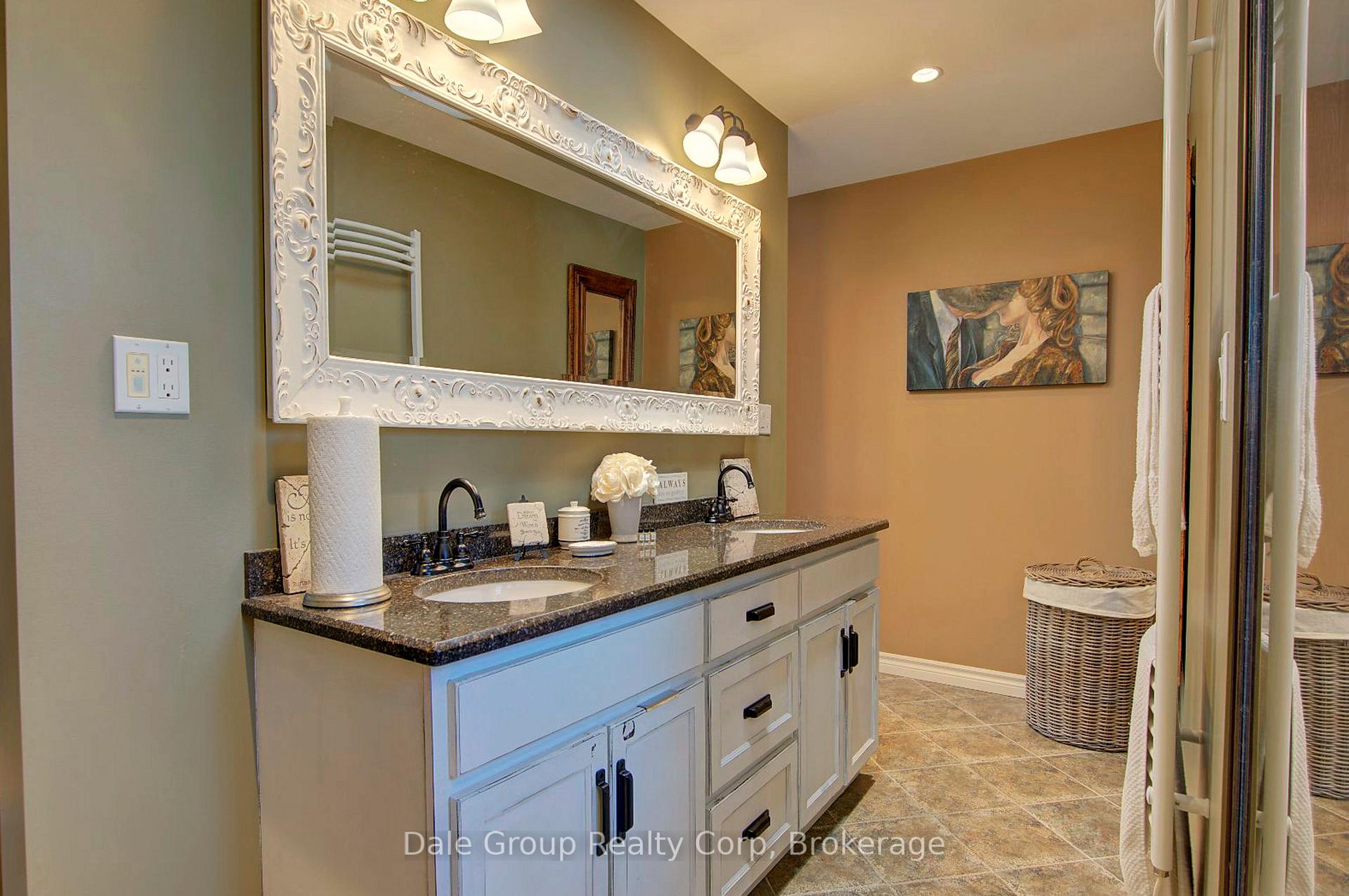 Photo 20 of 23 Andrew Crescent, Goderich, Goderich (Town) — HOMEH
