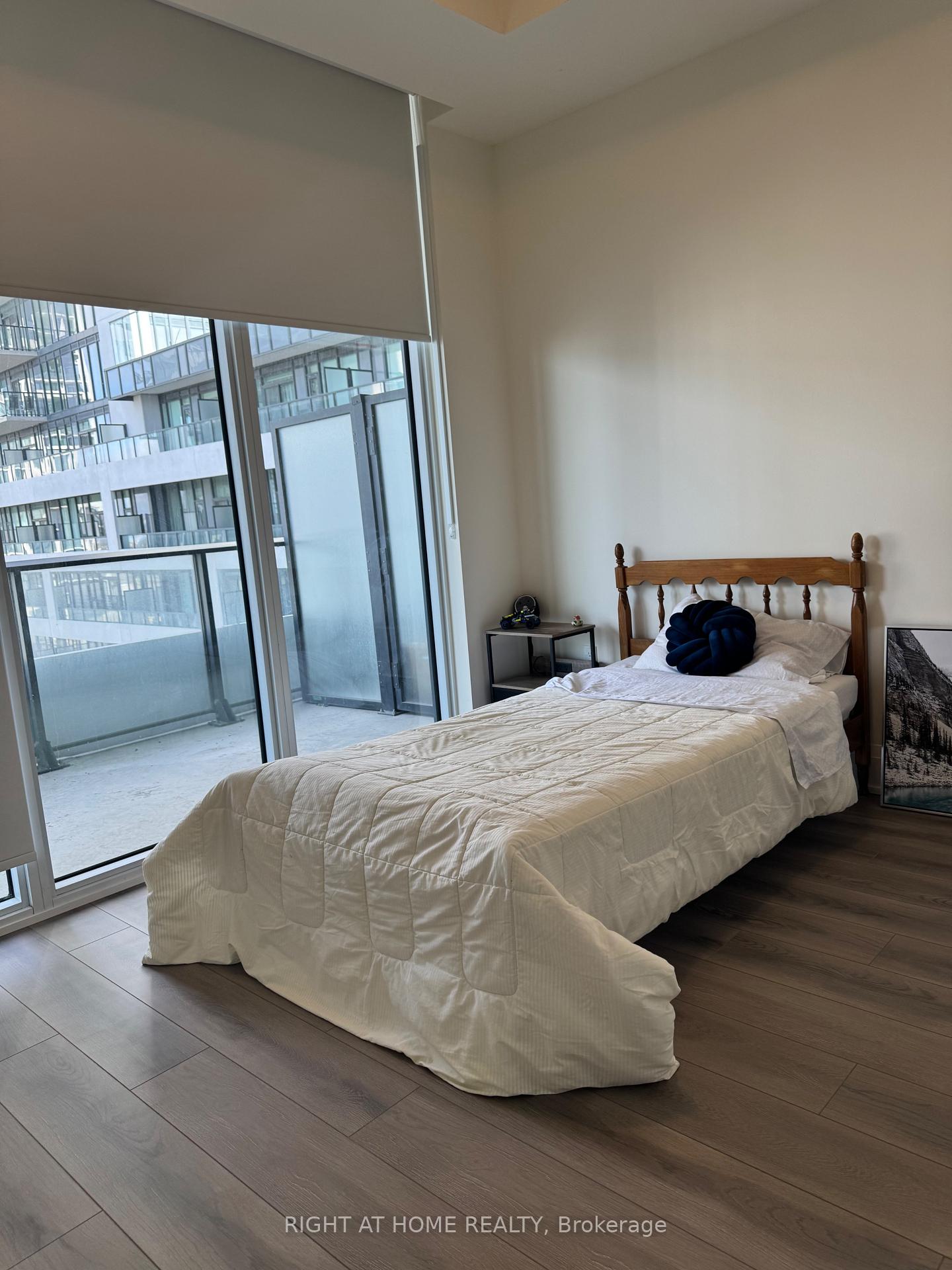 Photo 17 of Unit 530, 8960 Jane Street N, Vaughan, Vellore Village — HOMEH