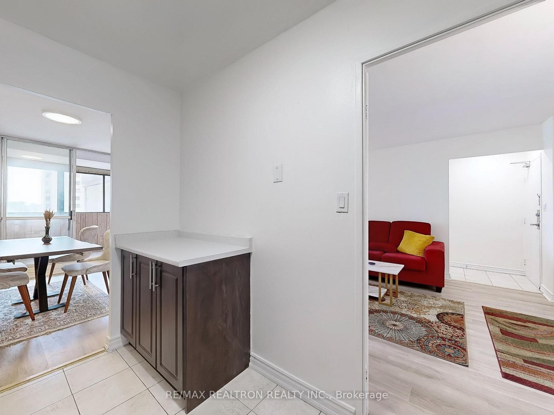 Photo 23 of Unit 2419, 1 Massey Square, Toronto, Crescent Town — HOMEH
