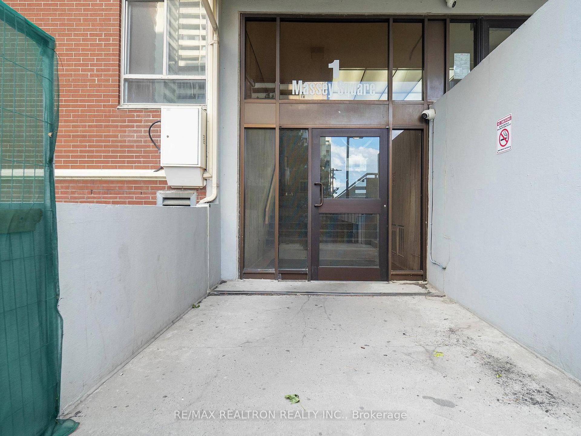 Photo 43 of Unit 2419, 1 Massey Square, Toronto, Crescent Town — HOMEH