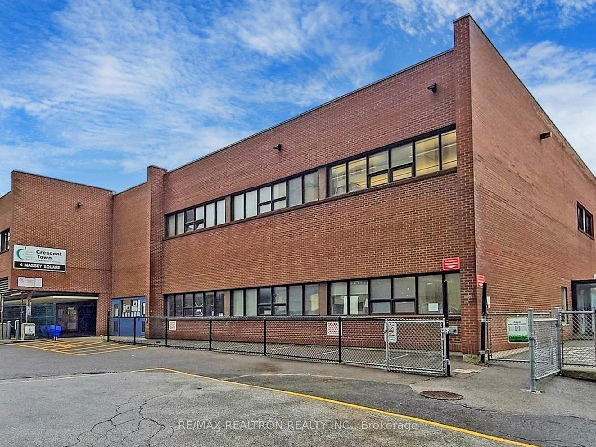 Photo 47 of Unit 2419, 1 Massey Square, Toronto, Crescent Town — HOMEH