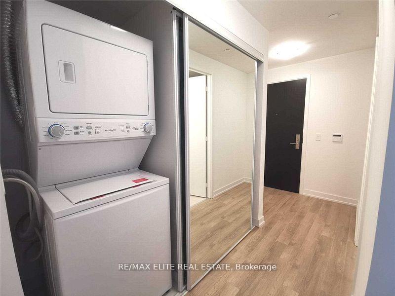 Photo 8 of Unit 201, 158 Front Street E, Toronto, Moss Park — HOMEH