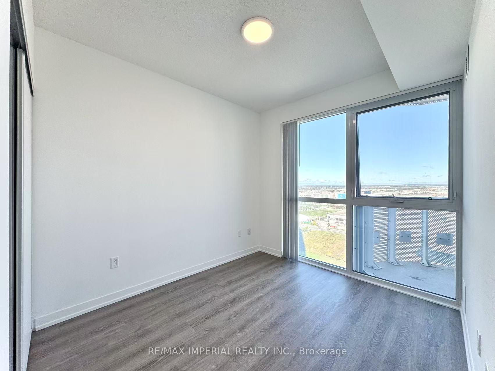 Photo 3 of Unit 2503, 8 Interchange Way, Vaughan, Vaughan Corporate Centre — HOMEH