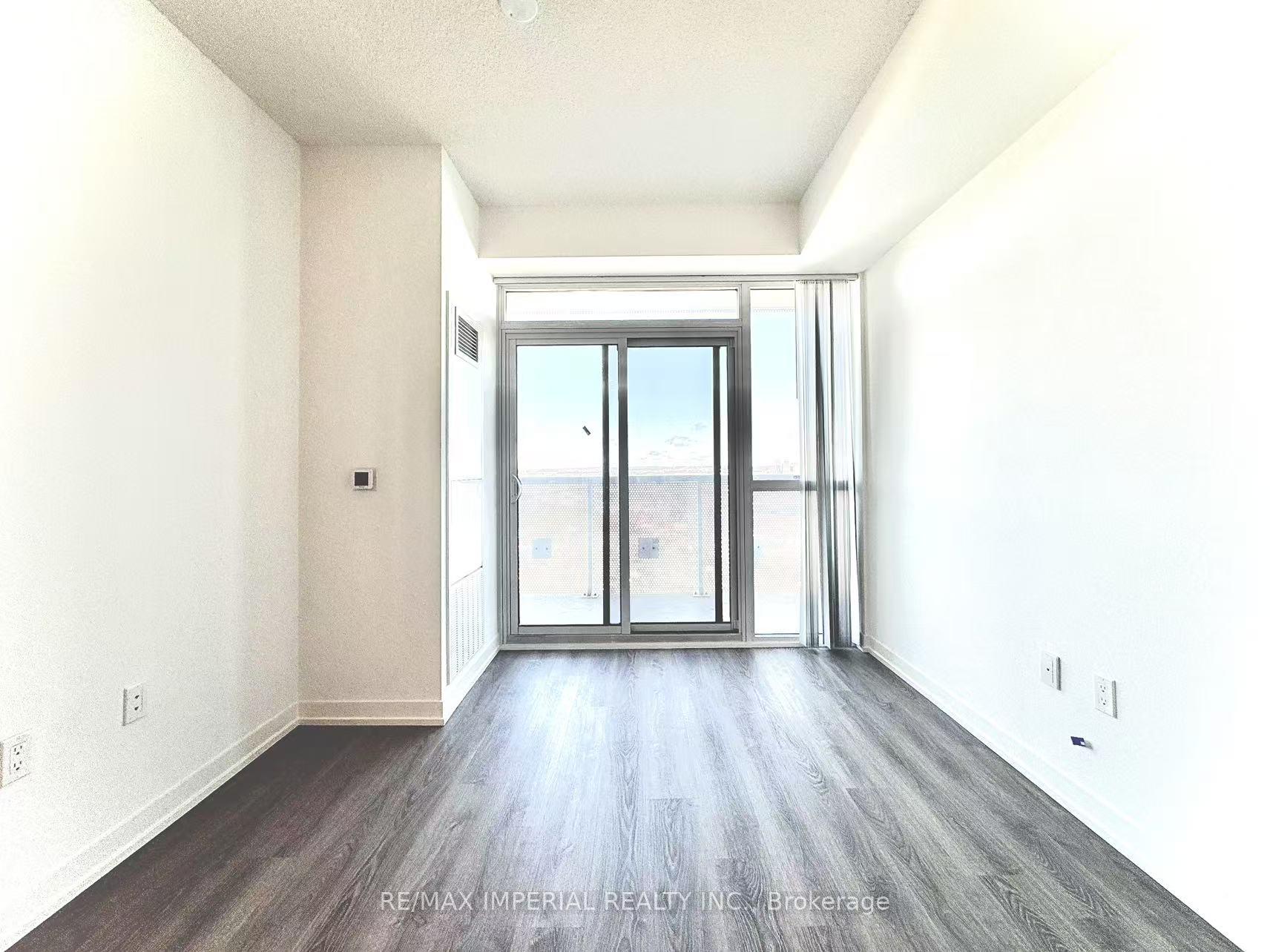 Photo 4 of Unit 2503, 8 Interchange Way, Vaughan, Vaughan Corporate Centre — HOMEH