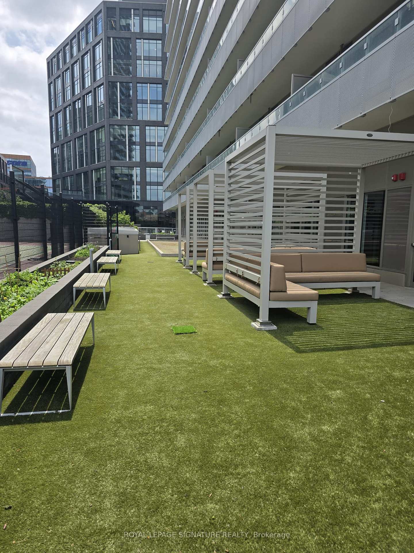 Photo 20 of Unit 402, 20 Richardson Street, Toronto, Waterfront Communities — HOMEH