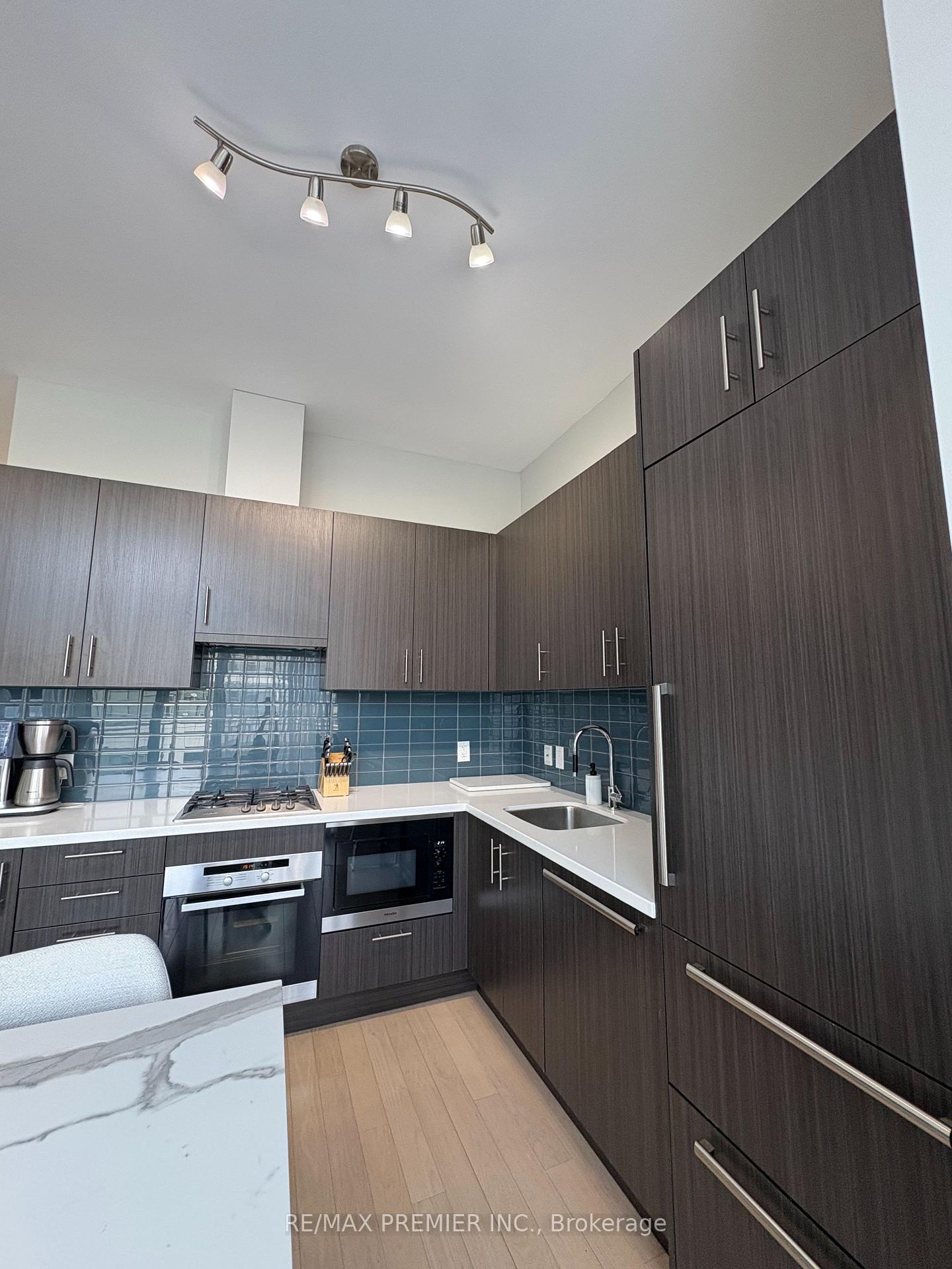 Photo 6 of Unit 1208, 29 Queens Quay E, Toronto, Waterfront Communities — HOMEH