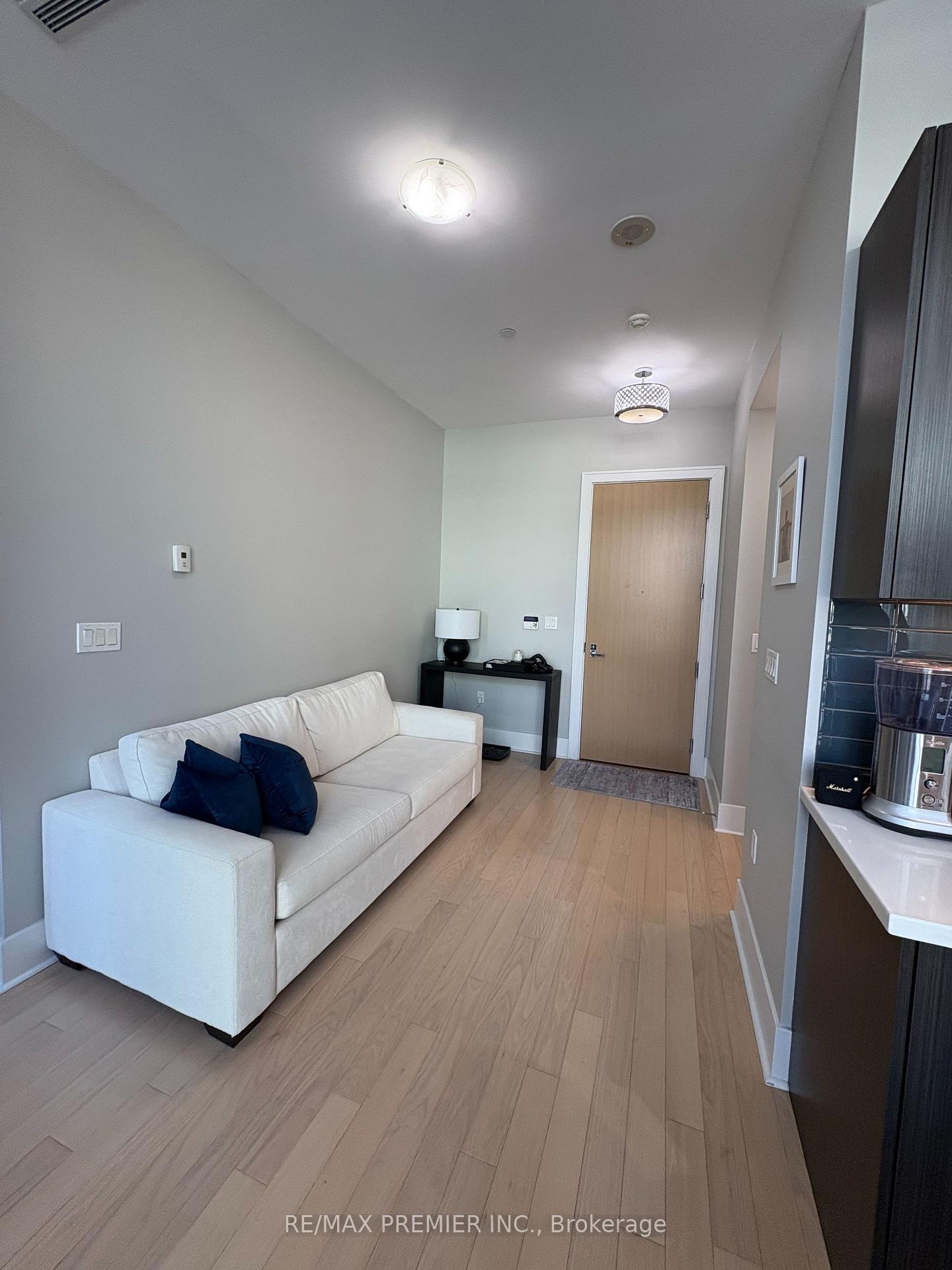Photo 10 of Unit 1208, 29 Queens Quay E, Toronto, Waterfront Communities — HOMEH