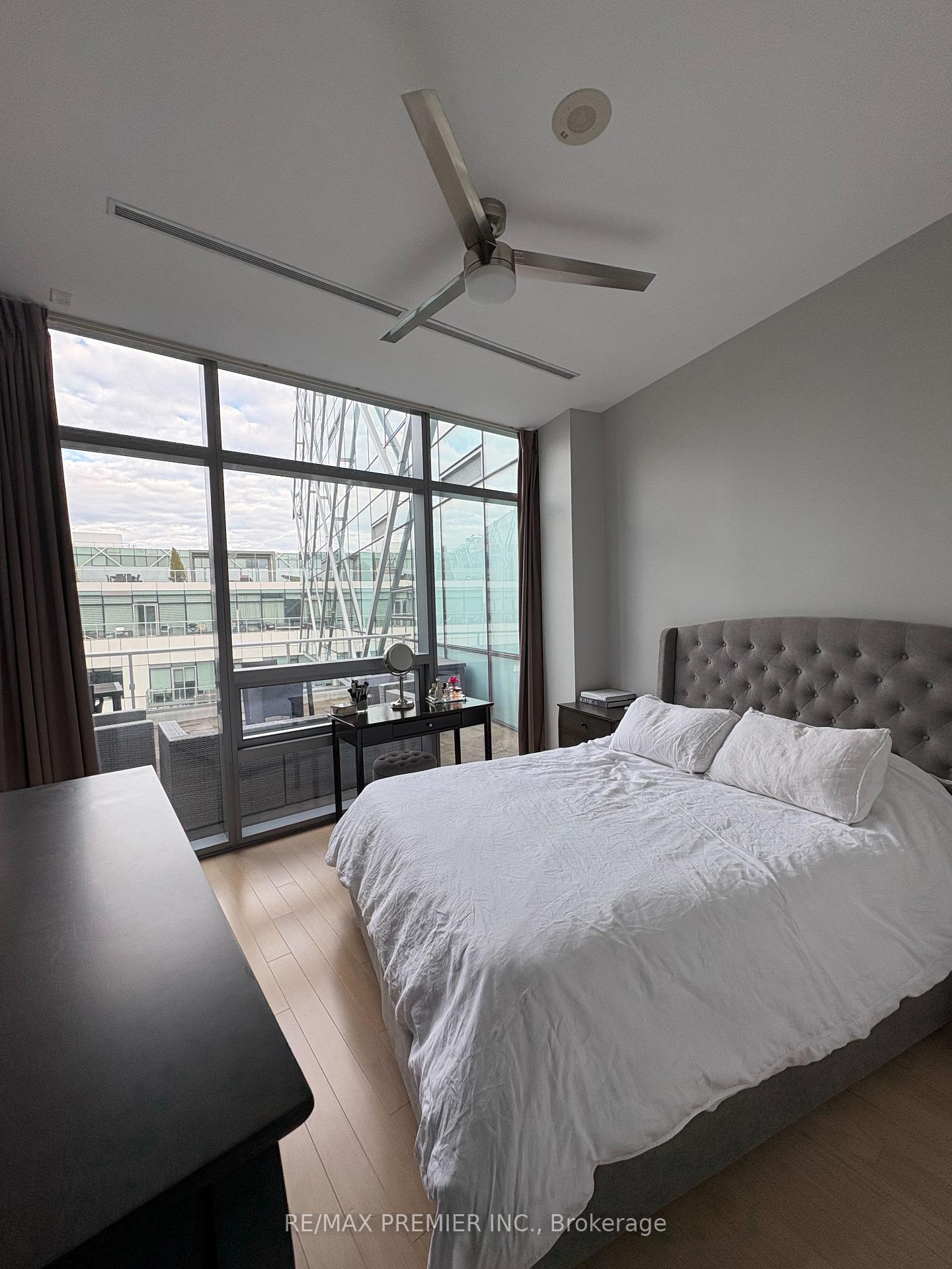 Photo 15 of Unit 1208, 29 Queens Quay E, Toronto, Waterfront Communities — HOMEH