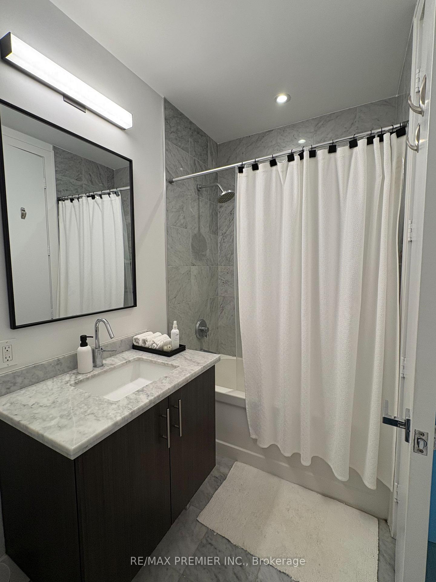 Photo 17 of Unit 1208, 29 Queens Quay E, Toronto, Waterfront Communities — HOMEH