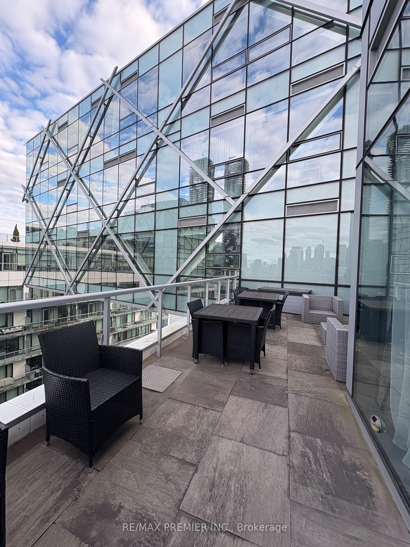 Photo 21 of Unit 1208, 29 Queens Quay E, Toronto, Waterfront Communities — HOMEH