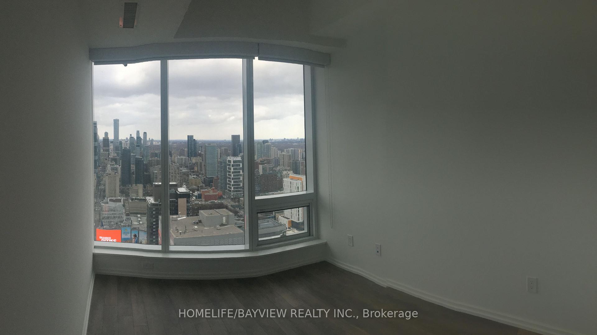 Photo 3 of Unit 4914, 197 Yonge Street, Toronto, Church-Yonge Corridor — HOMEH