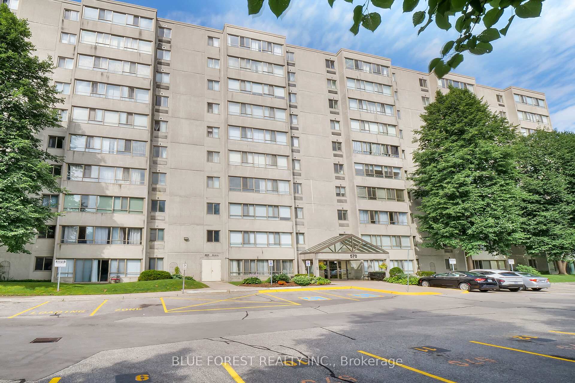 Front of Unit 510, 570 Proudfoot Lane