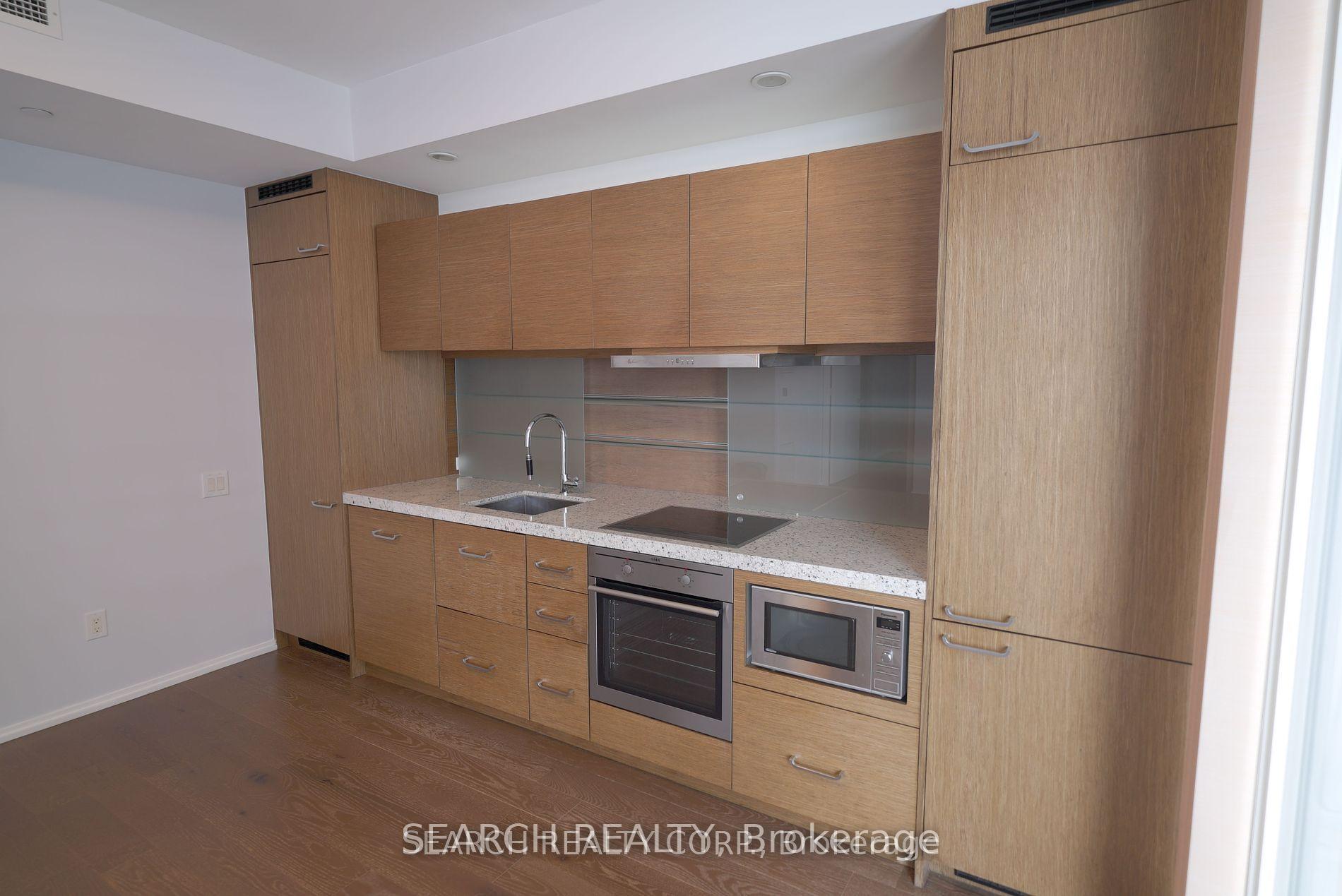 Photo 5 of Unit 4211, 45 Charles Street E, Toronto, Church-Yonge Corridor — HOMEH