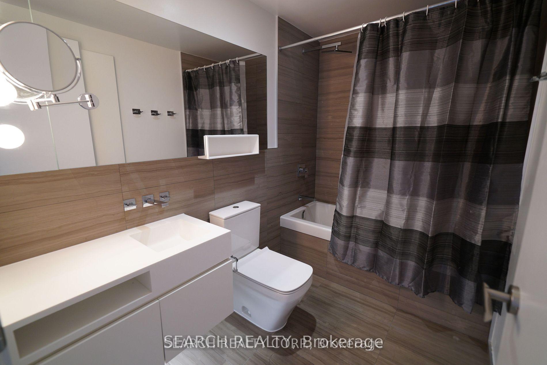 Photo 6 of Unit 4211, 45 Charles Street E, Toronto, Church-Yonge Corridor — HOMEH